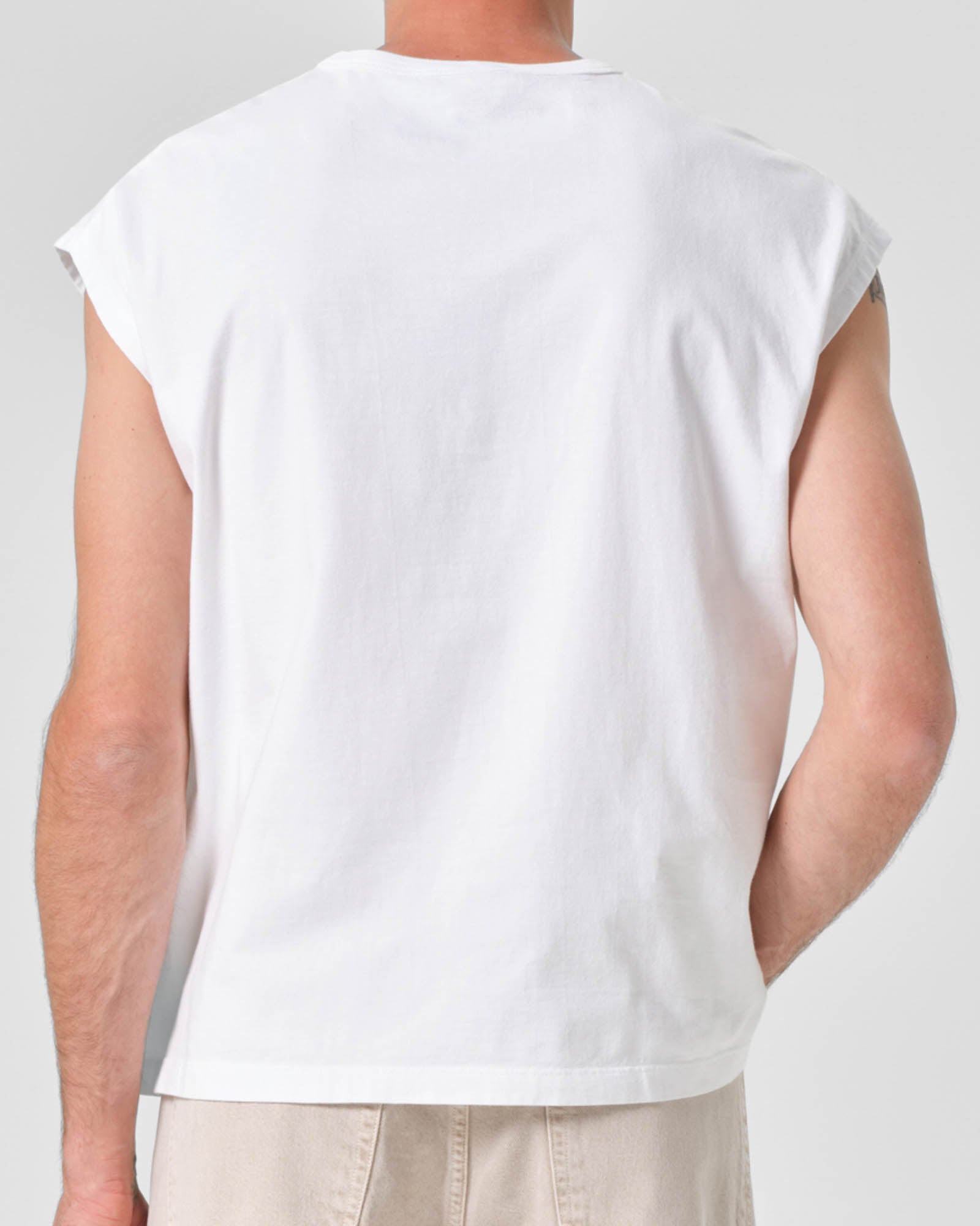 Leonard Sleeveless Tee