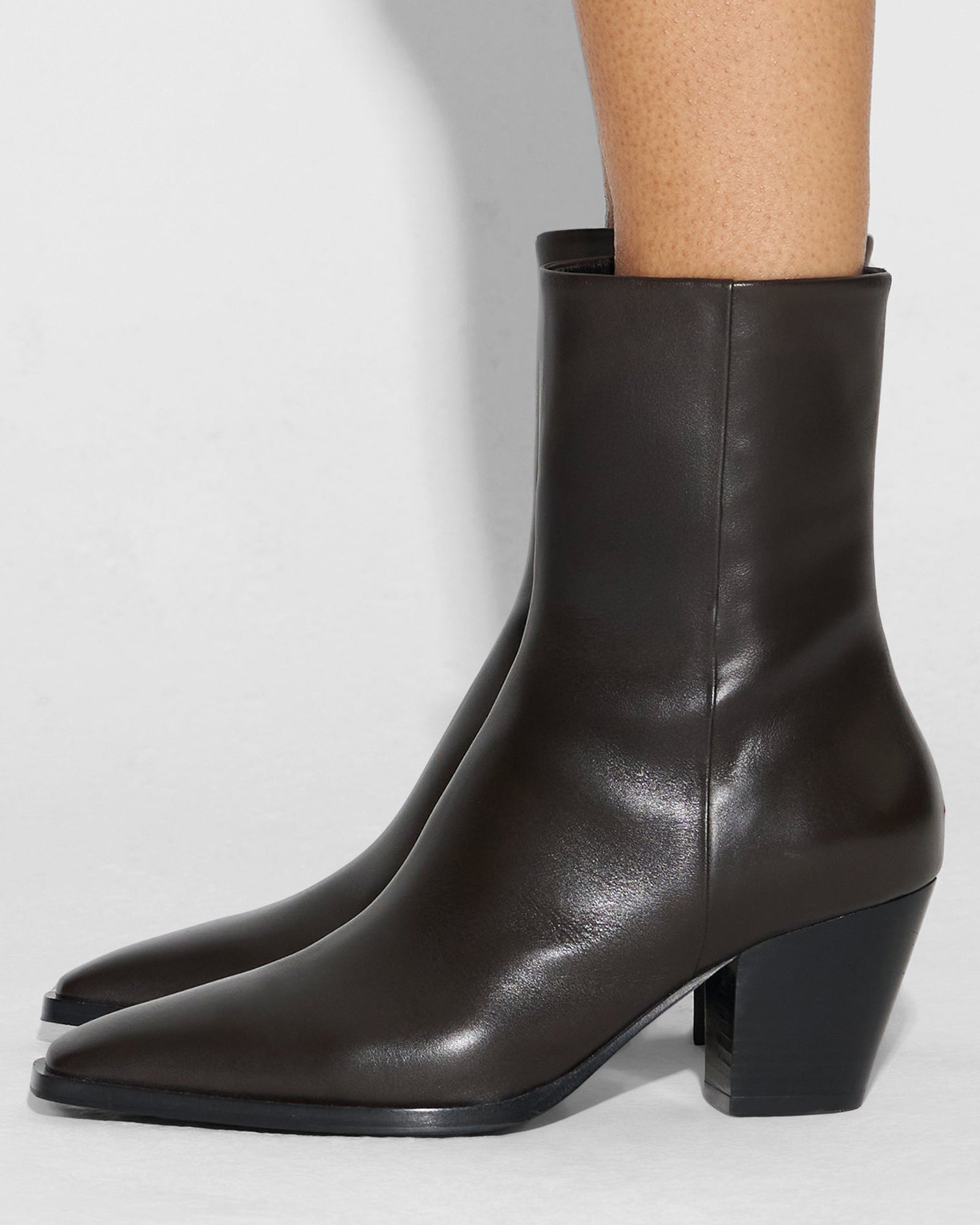 Hedvig Leather Boots