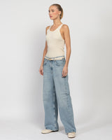 Low Curve Jeans