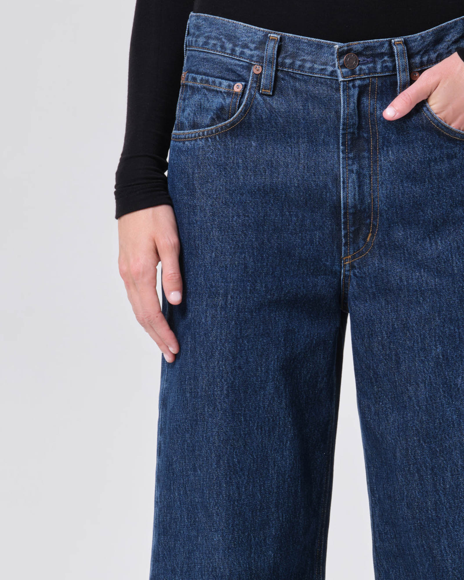 Low Curve Jean