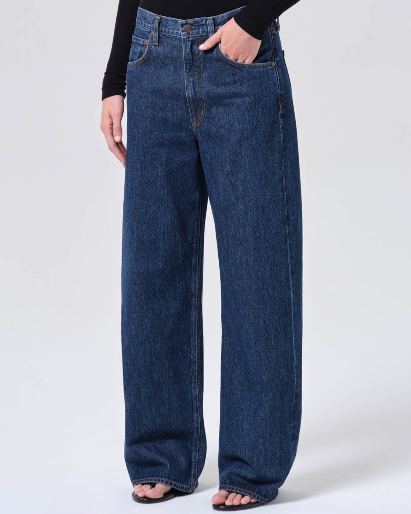 Low Curve Jean