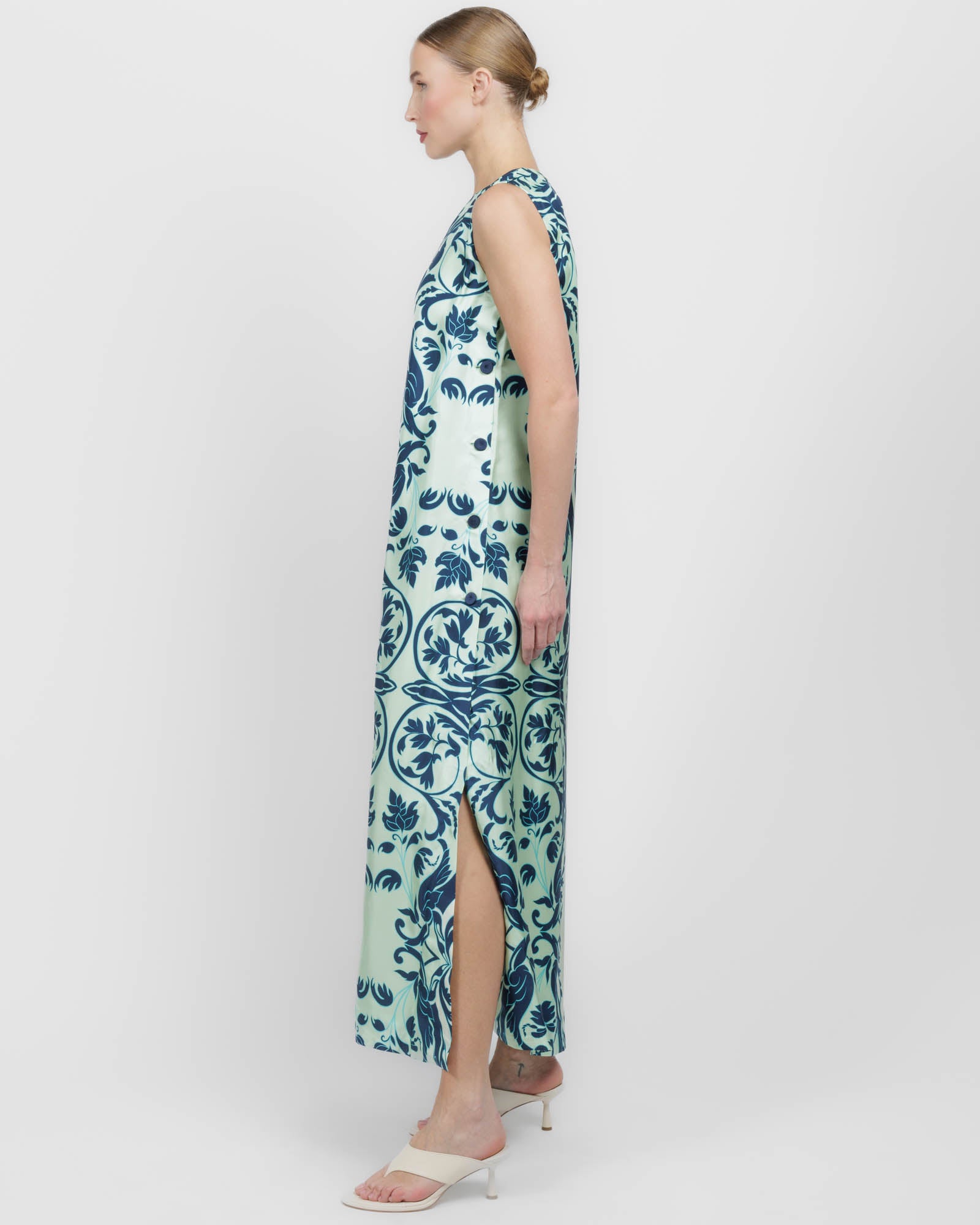 Penelope Sleeveless Dress