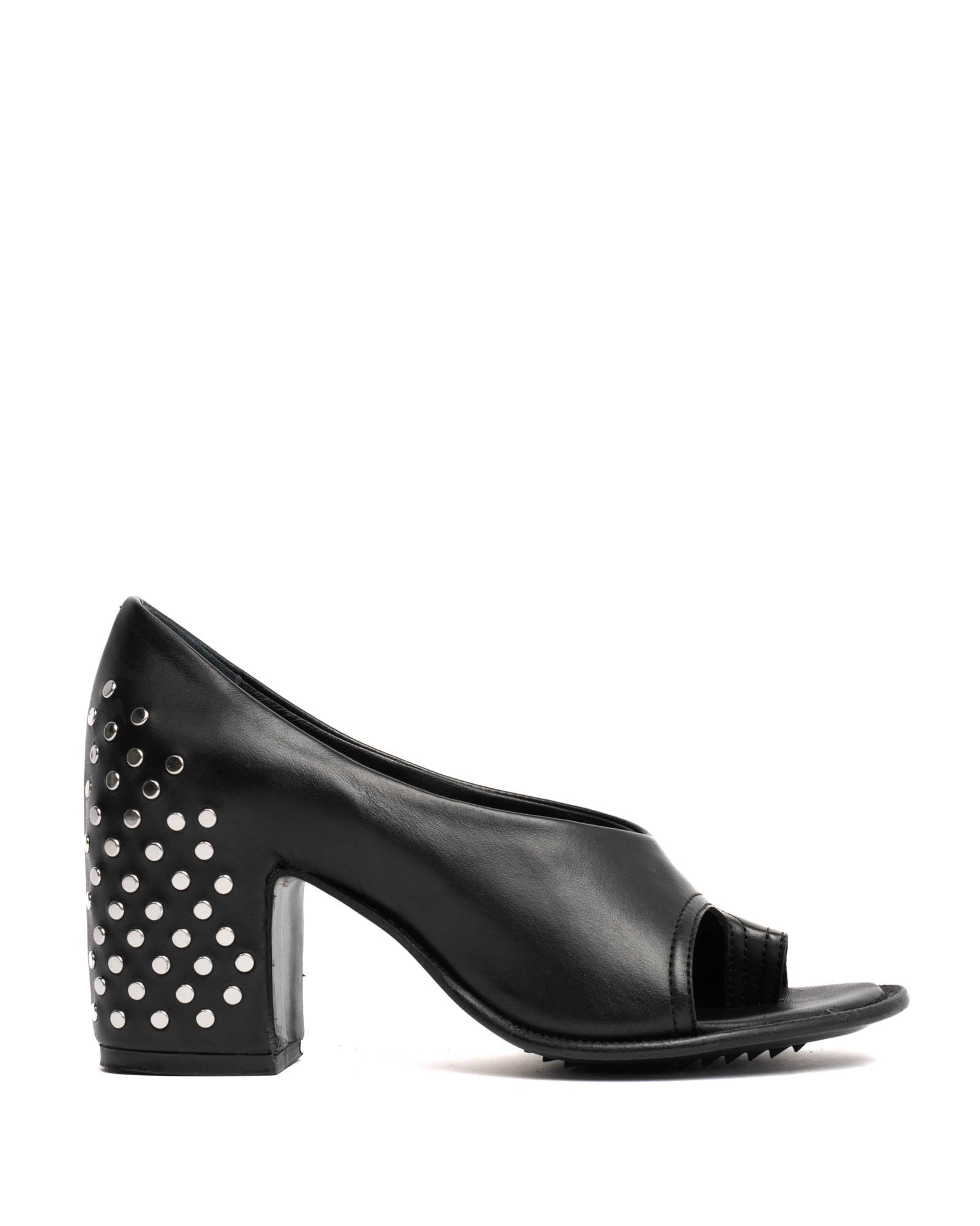 Ada Rivet Shoe