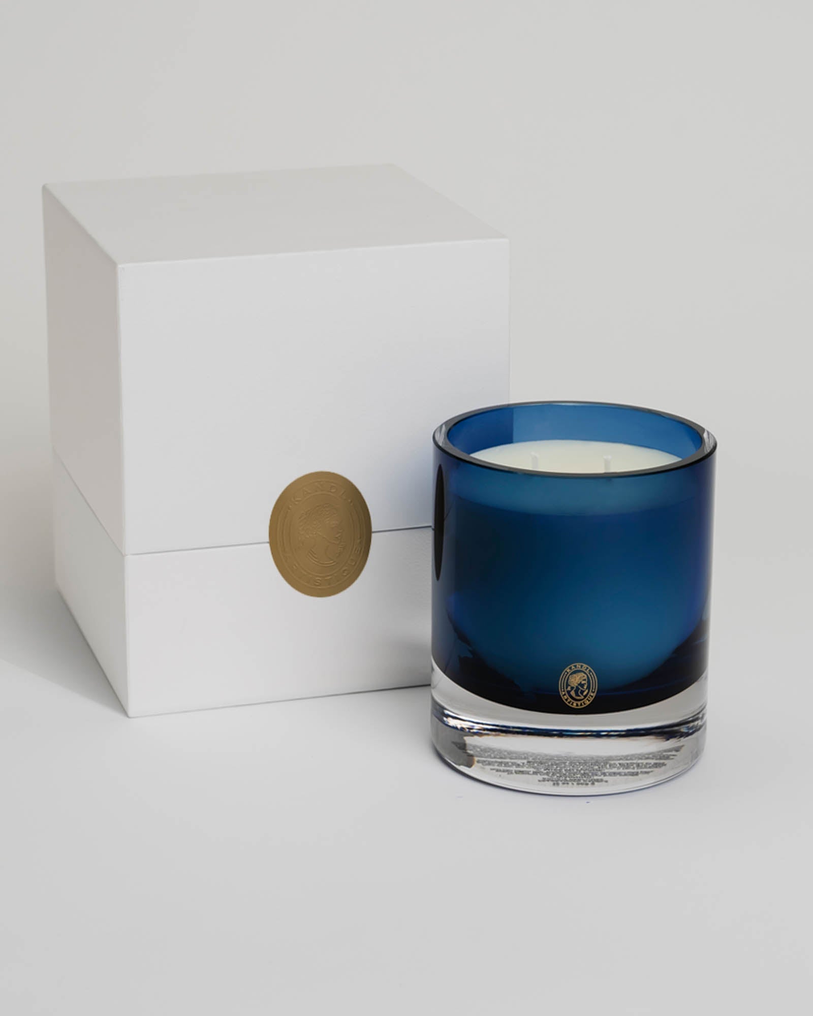 Sueded Oud Candle