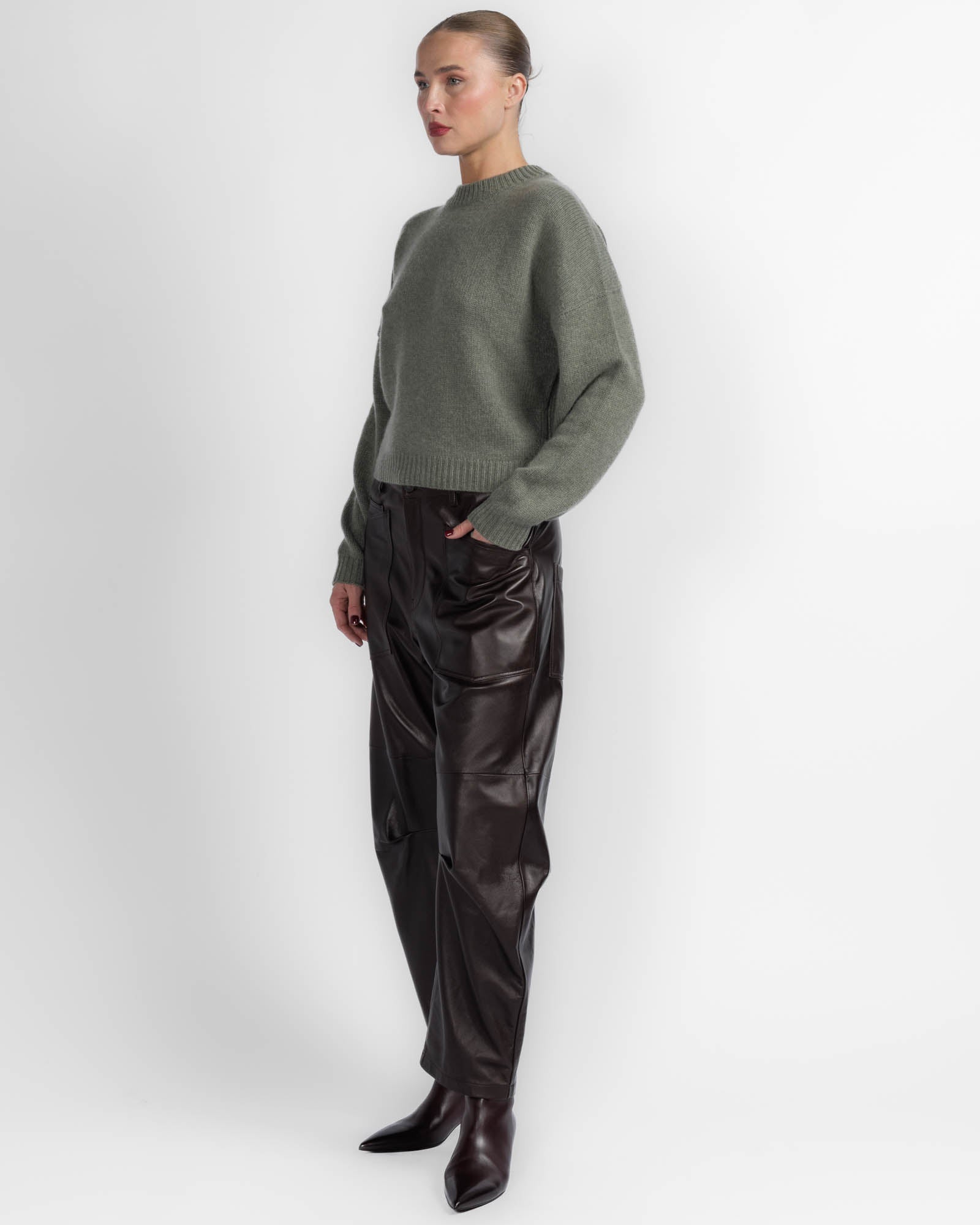 Anong Mockneck Sweater