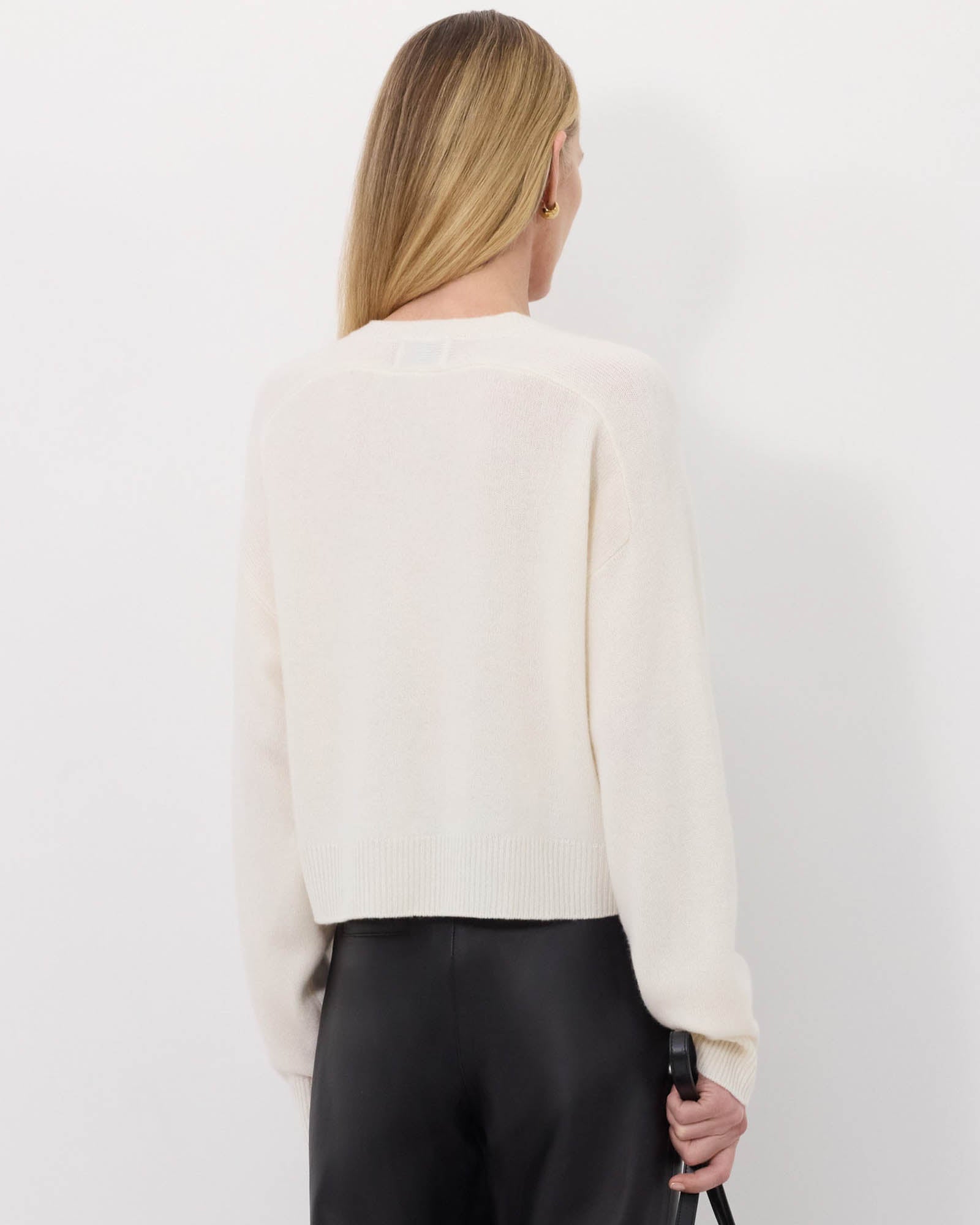 Anzor V-Neck Sweater