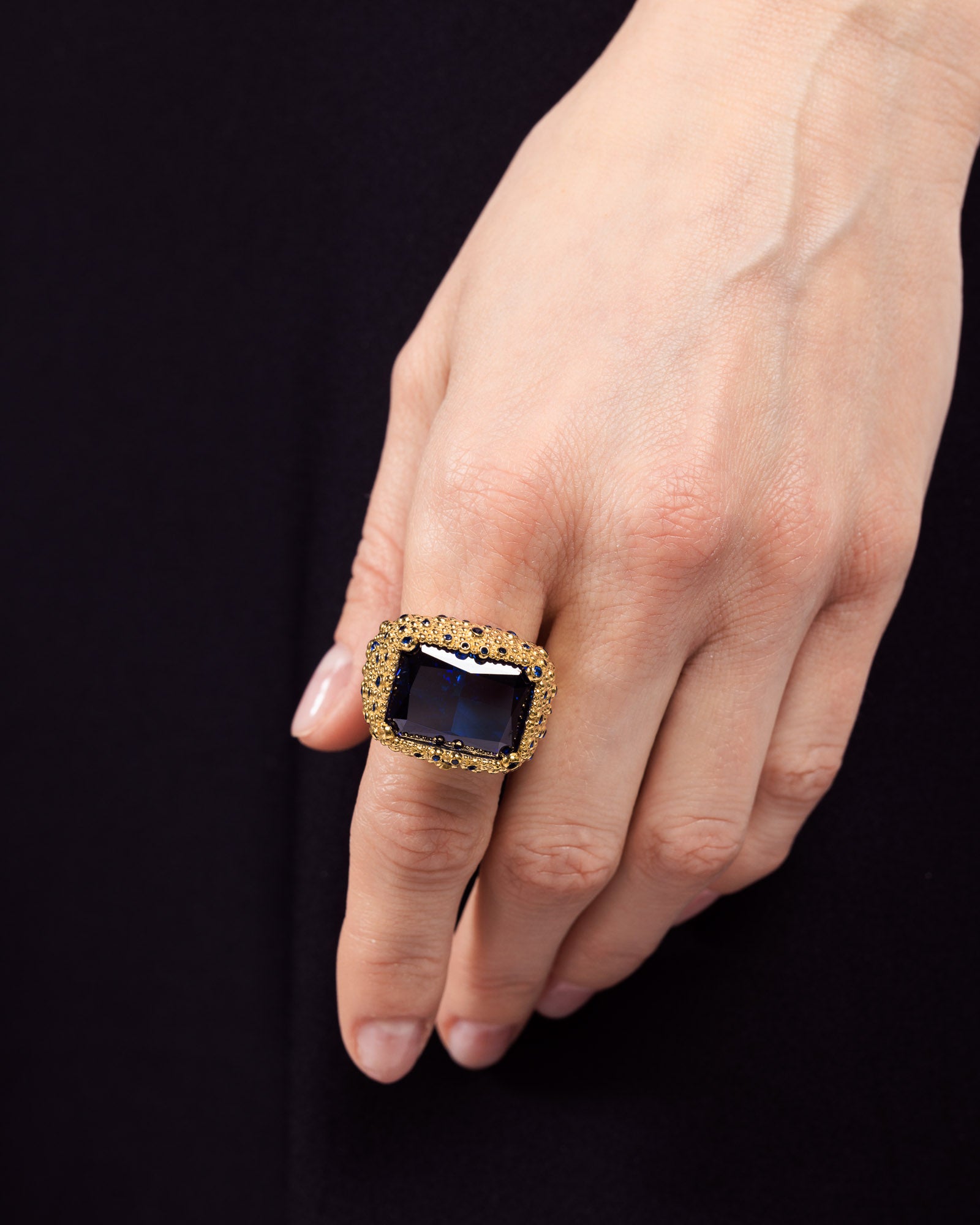 Hilton Ring