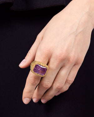 Hilton Ring