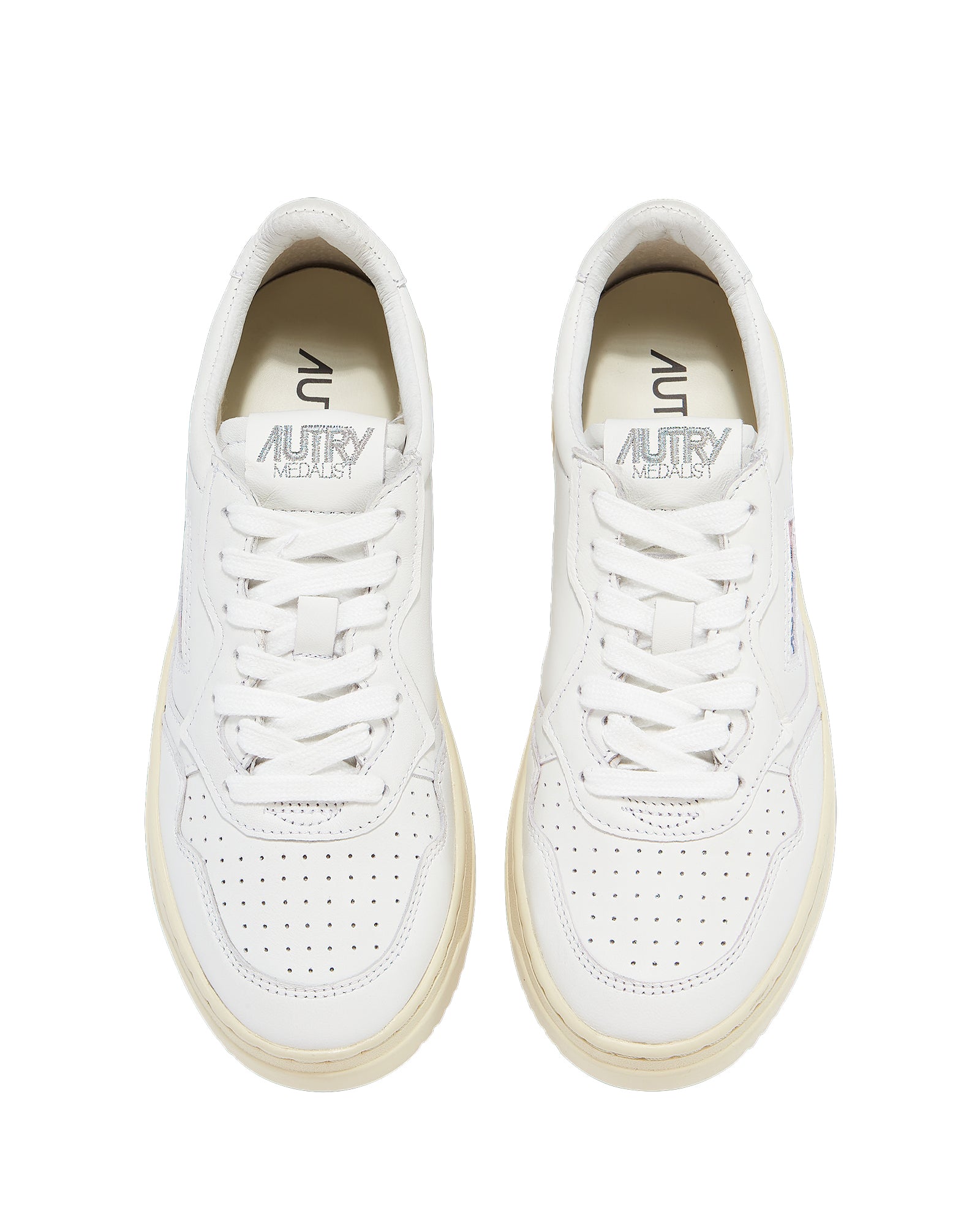 AUTRY Medalist Low Sneakers | TNT - The New Trend | Shop