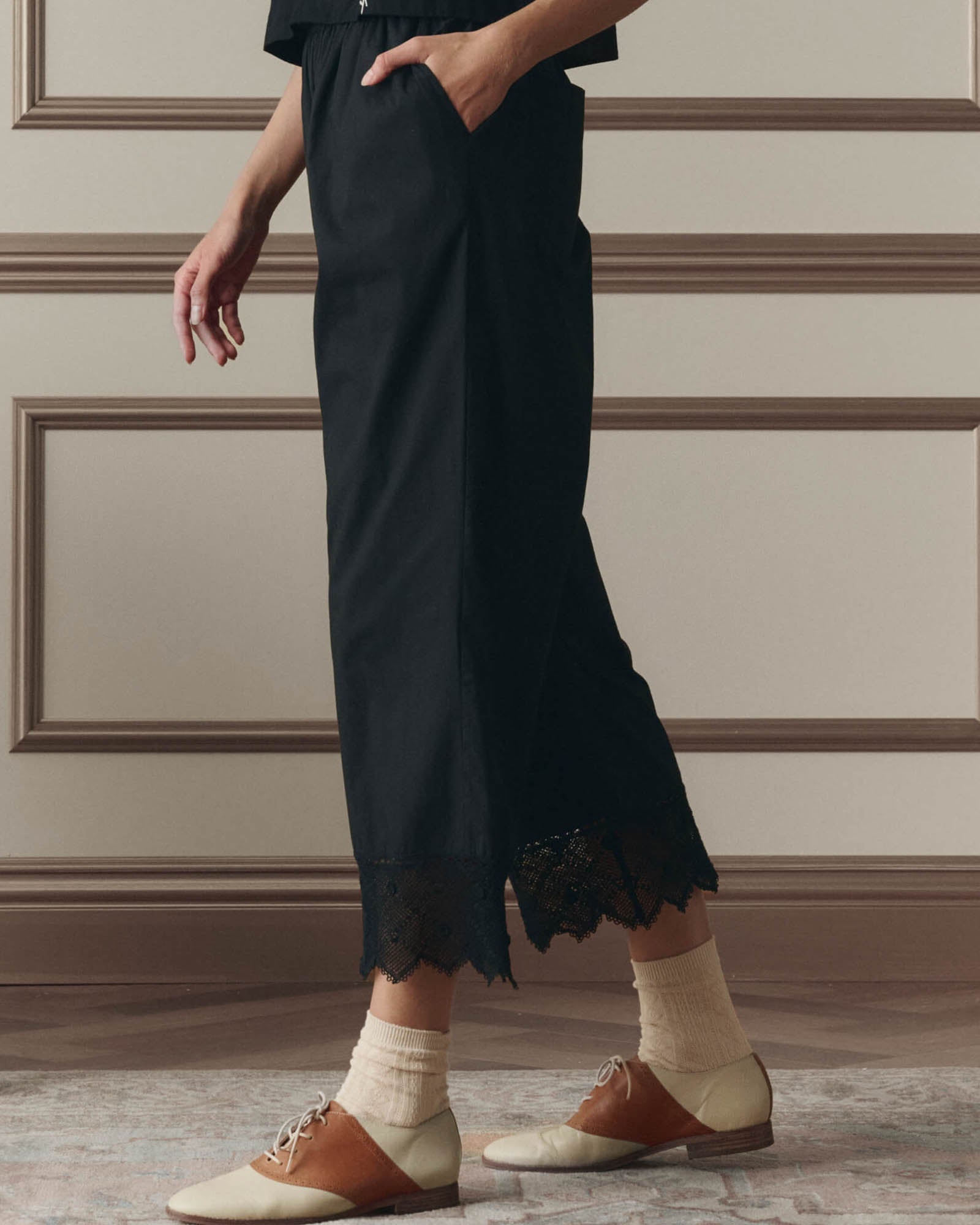 Rosette Crochet Pant