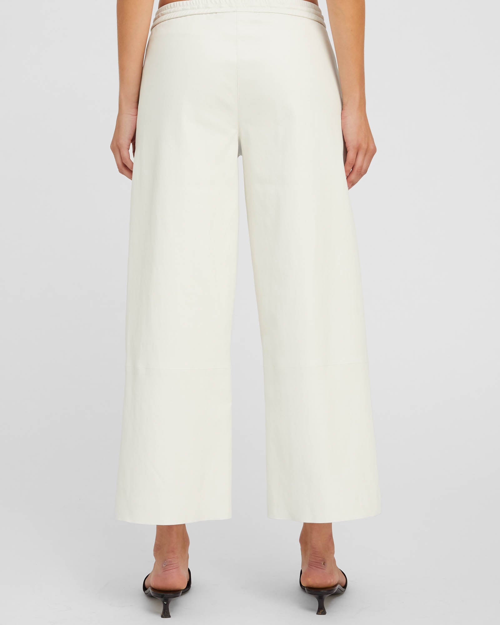 Cropped Baggy Pants