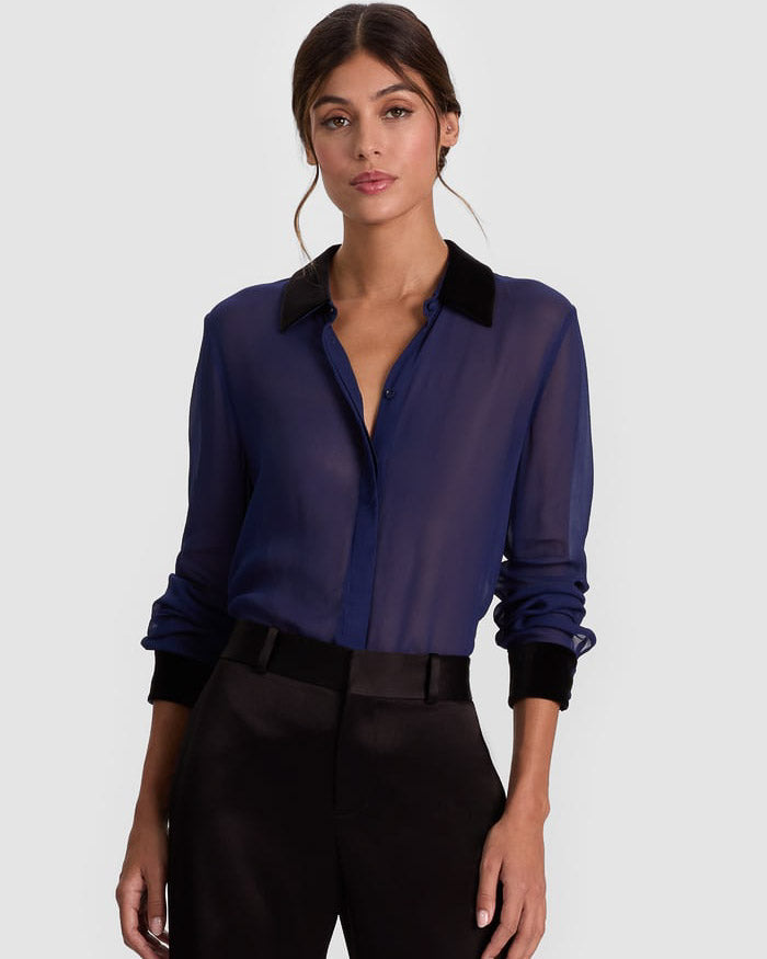 Haut à patte de boutonnage Willa