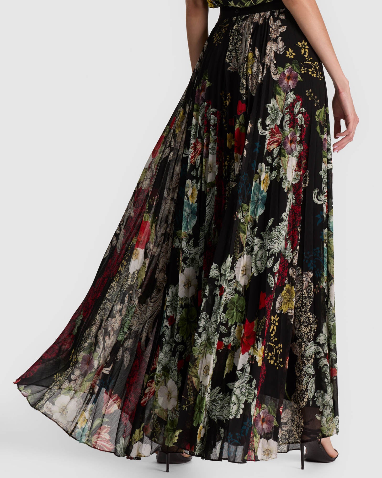 Katz Asymmetric Pleated Skirt