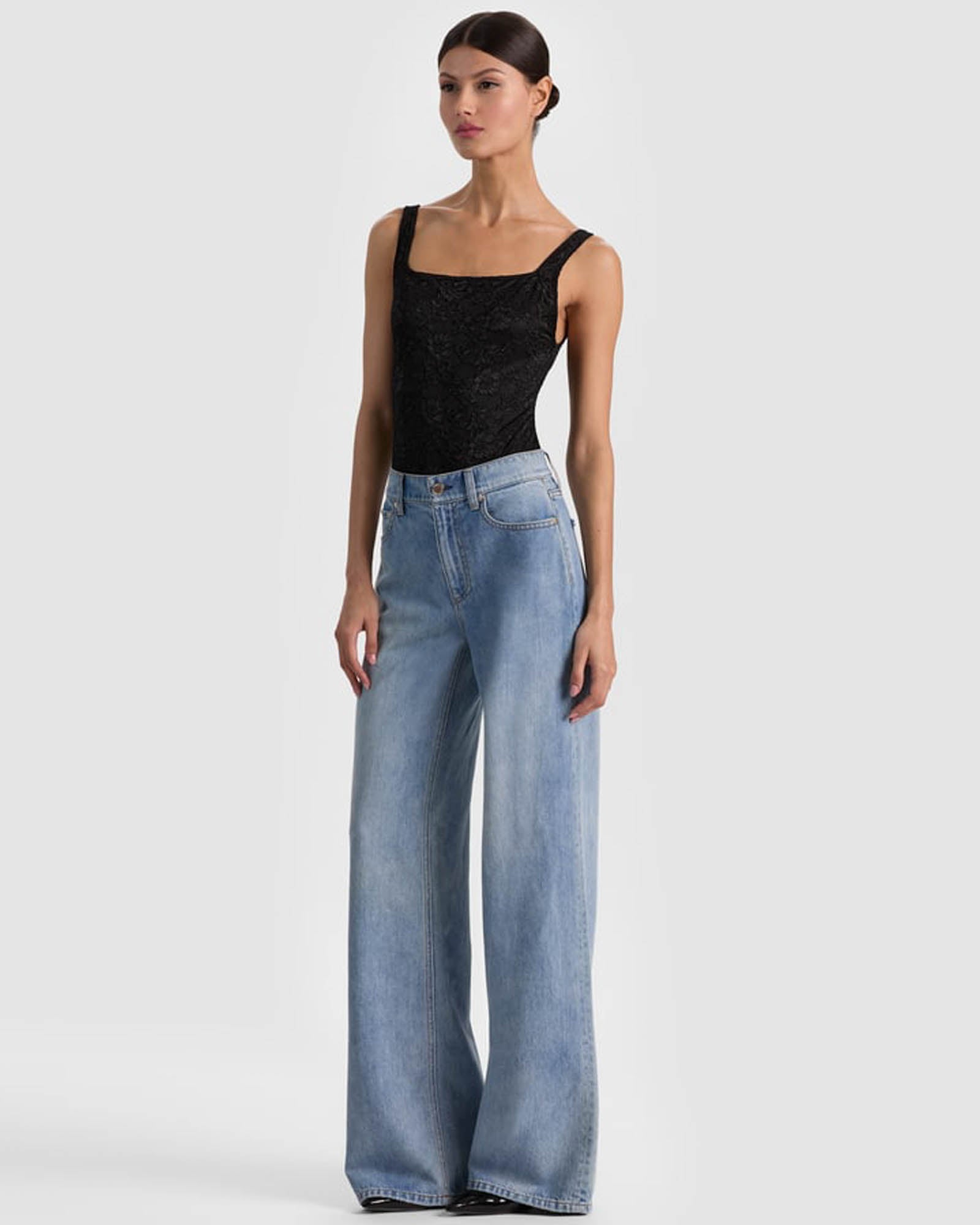 Chic Jean