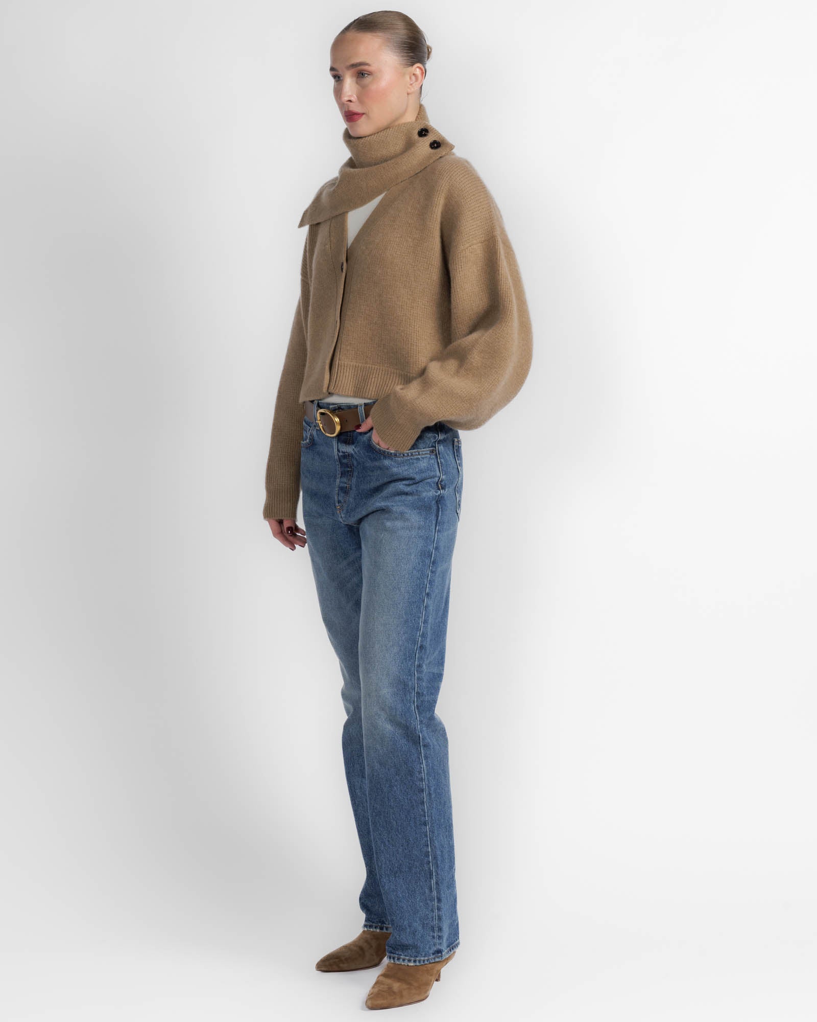 Derios Cardigan With Scarf