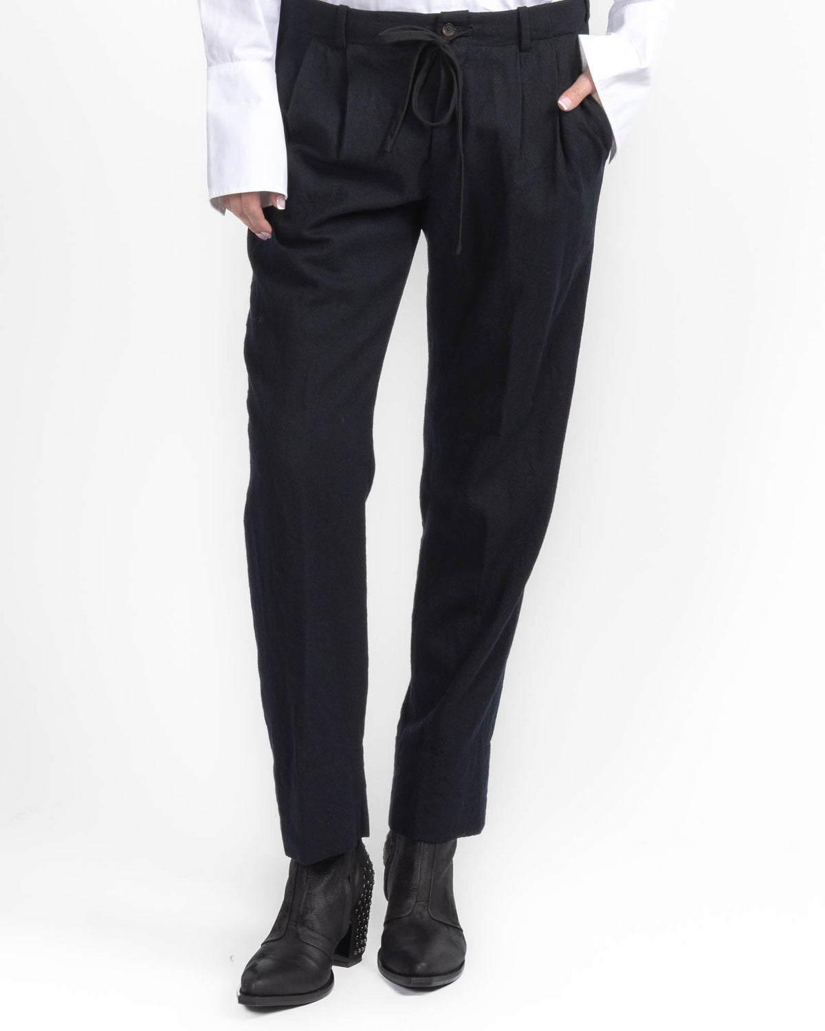 Tucked Tapered Pants