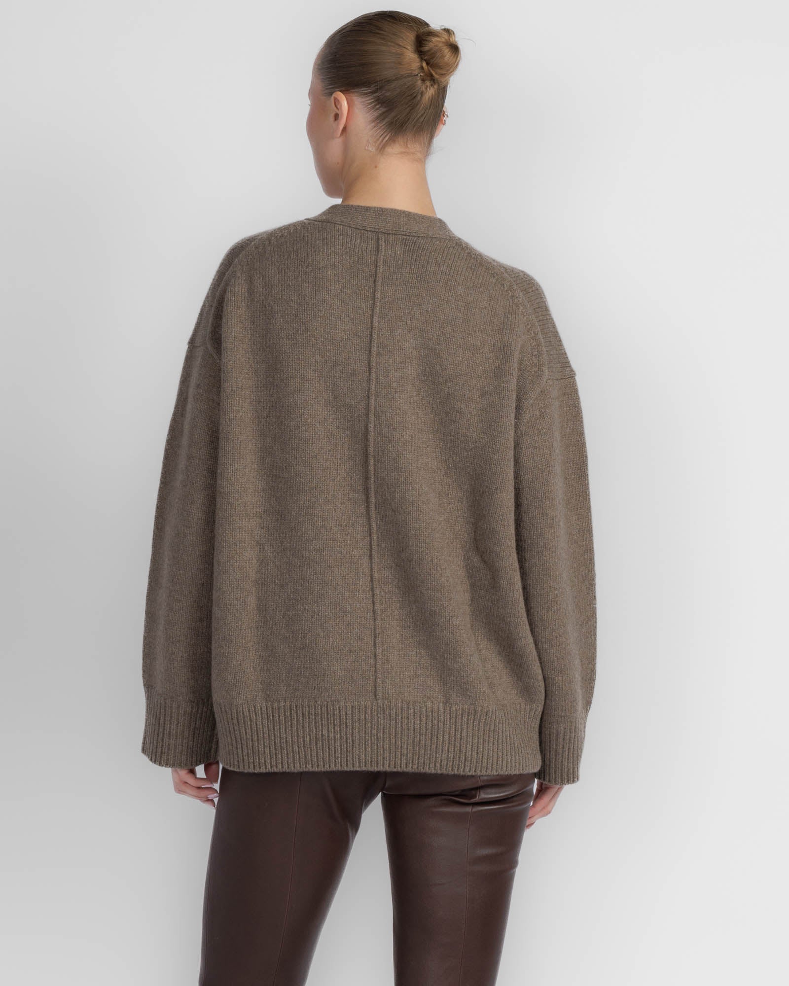 Duca V-Neck Cardigan