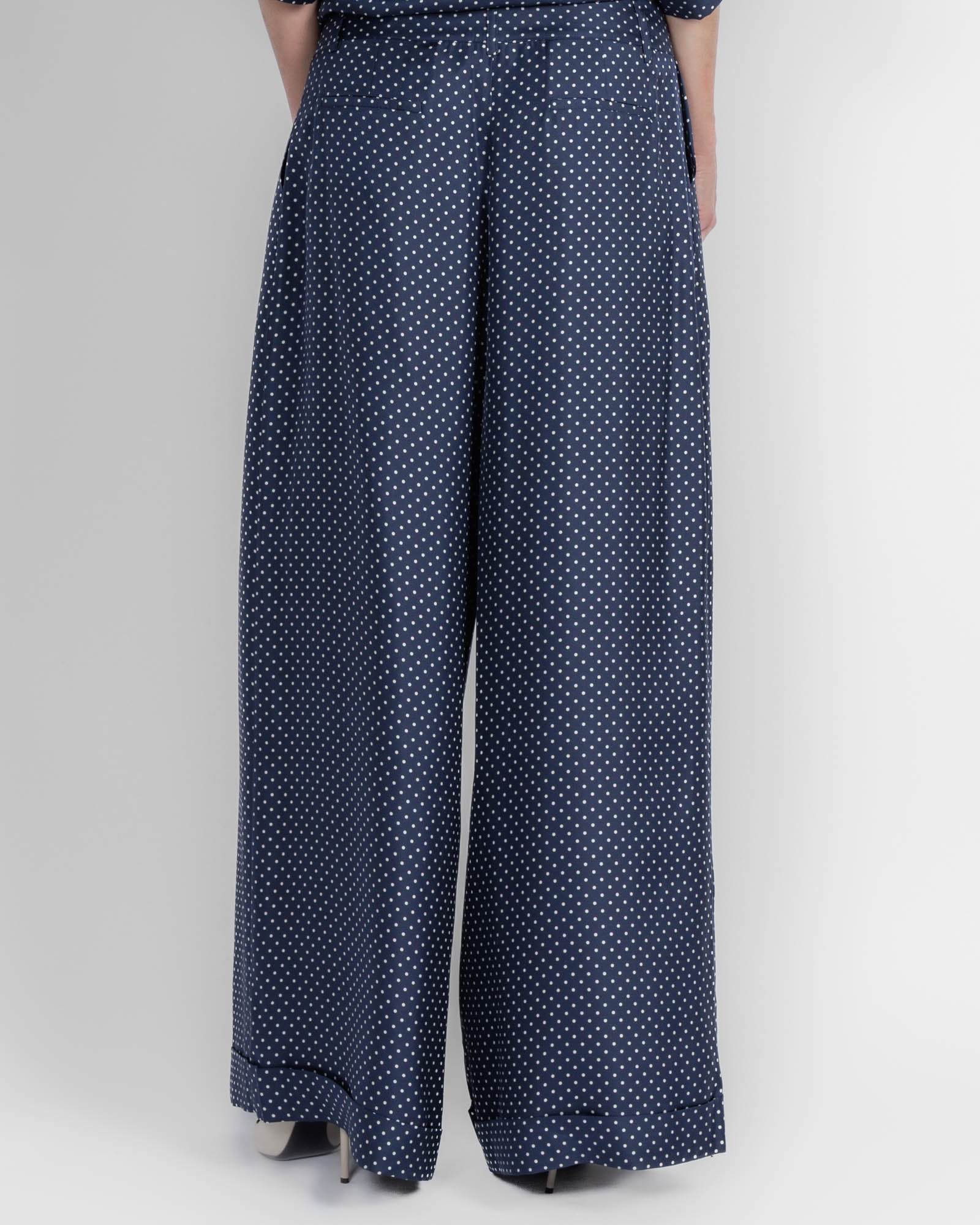 Mila Pant