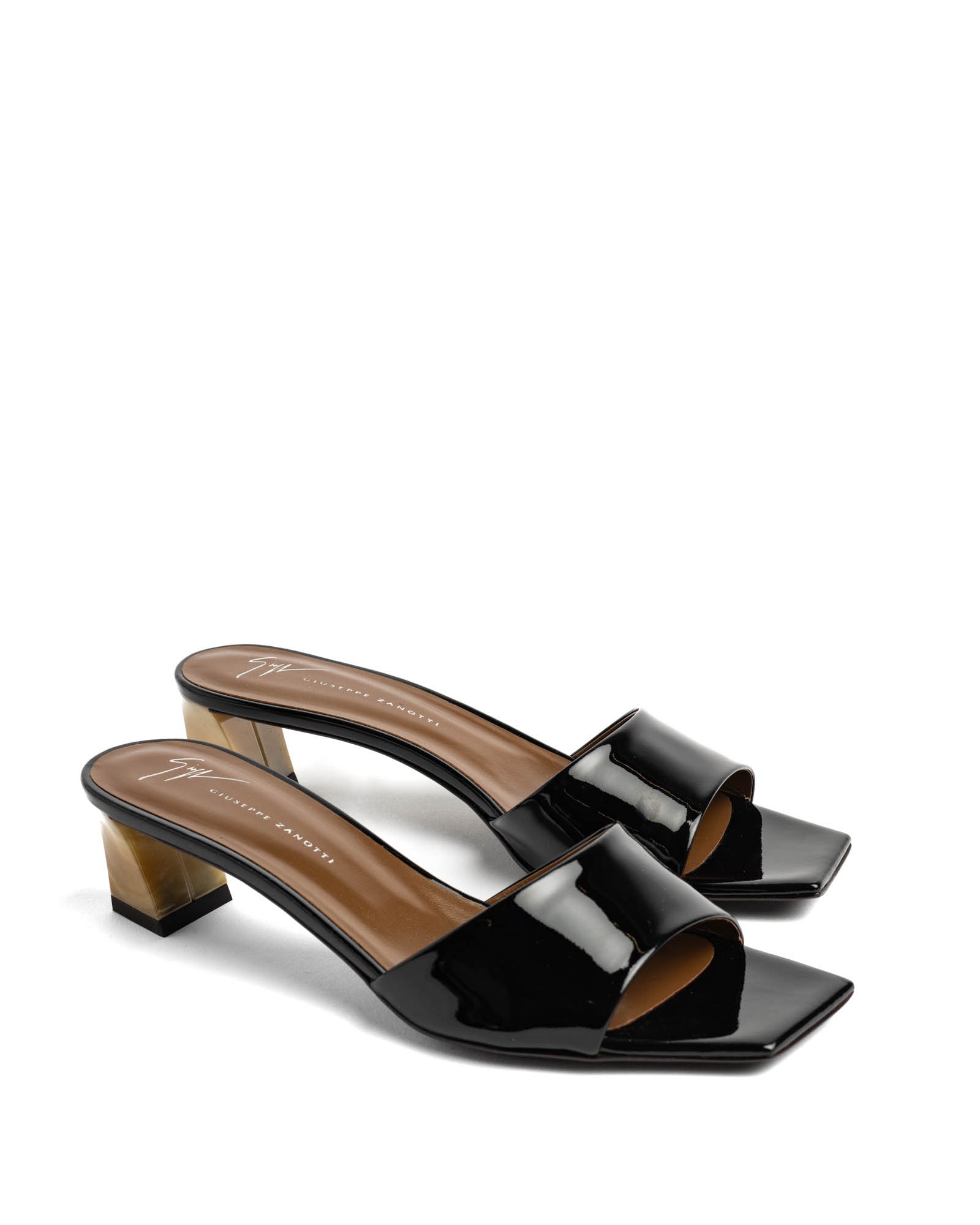 Vernice Heel