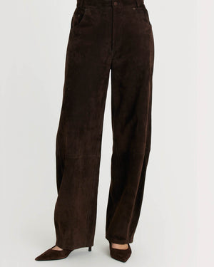 Edgy Pant