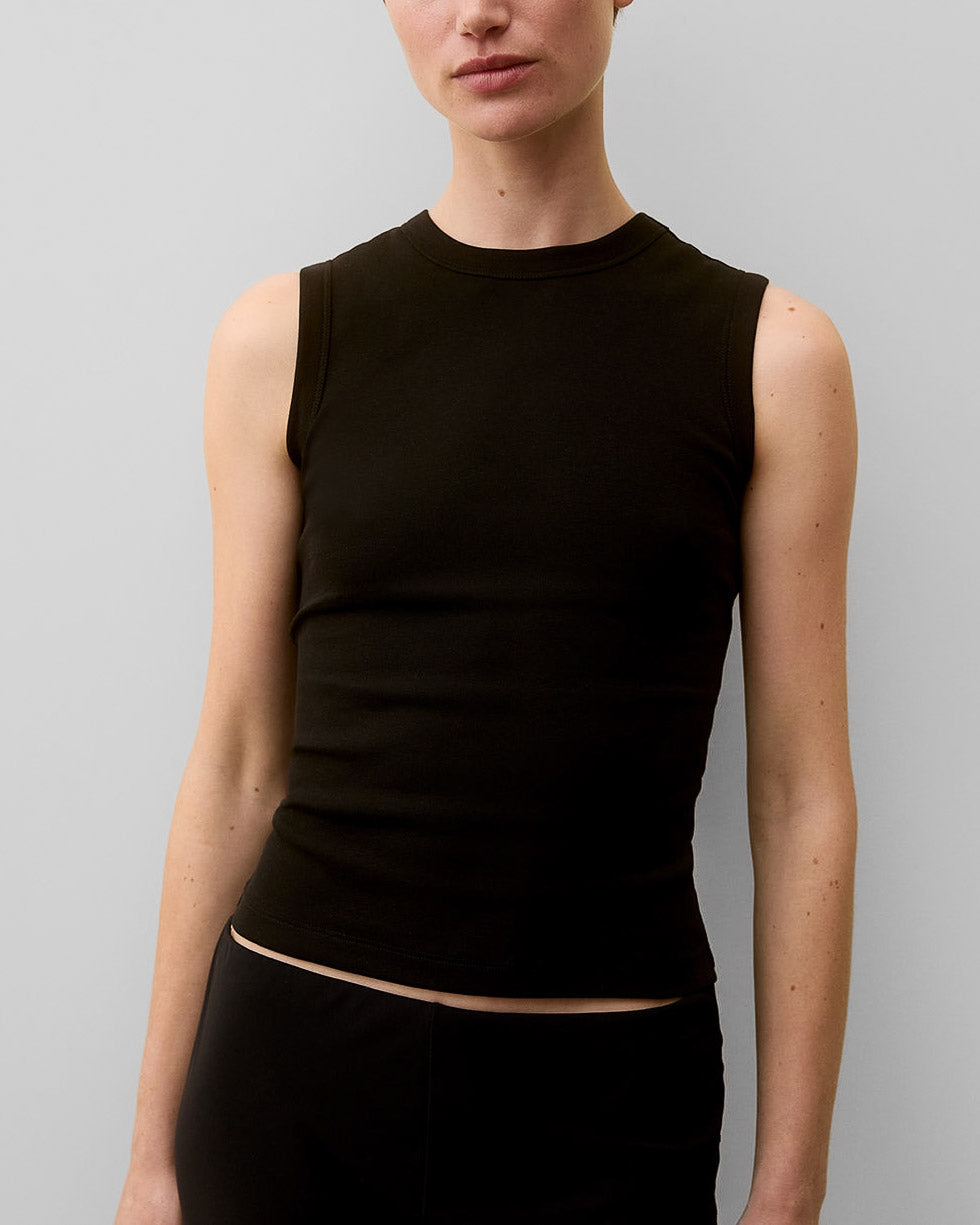 Esme Tank