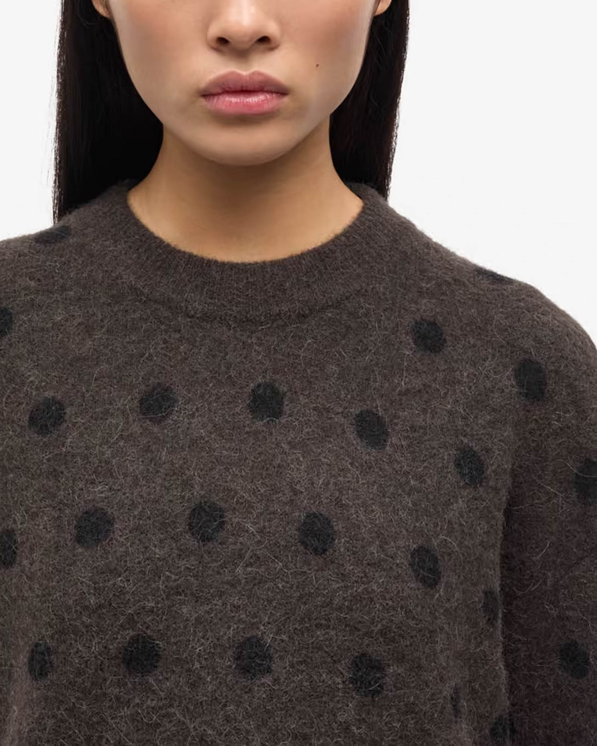 Anour Crewneck