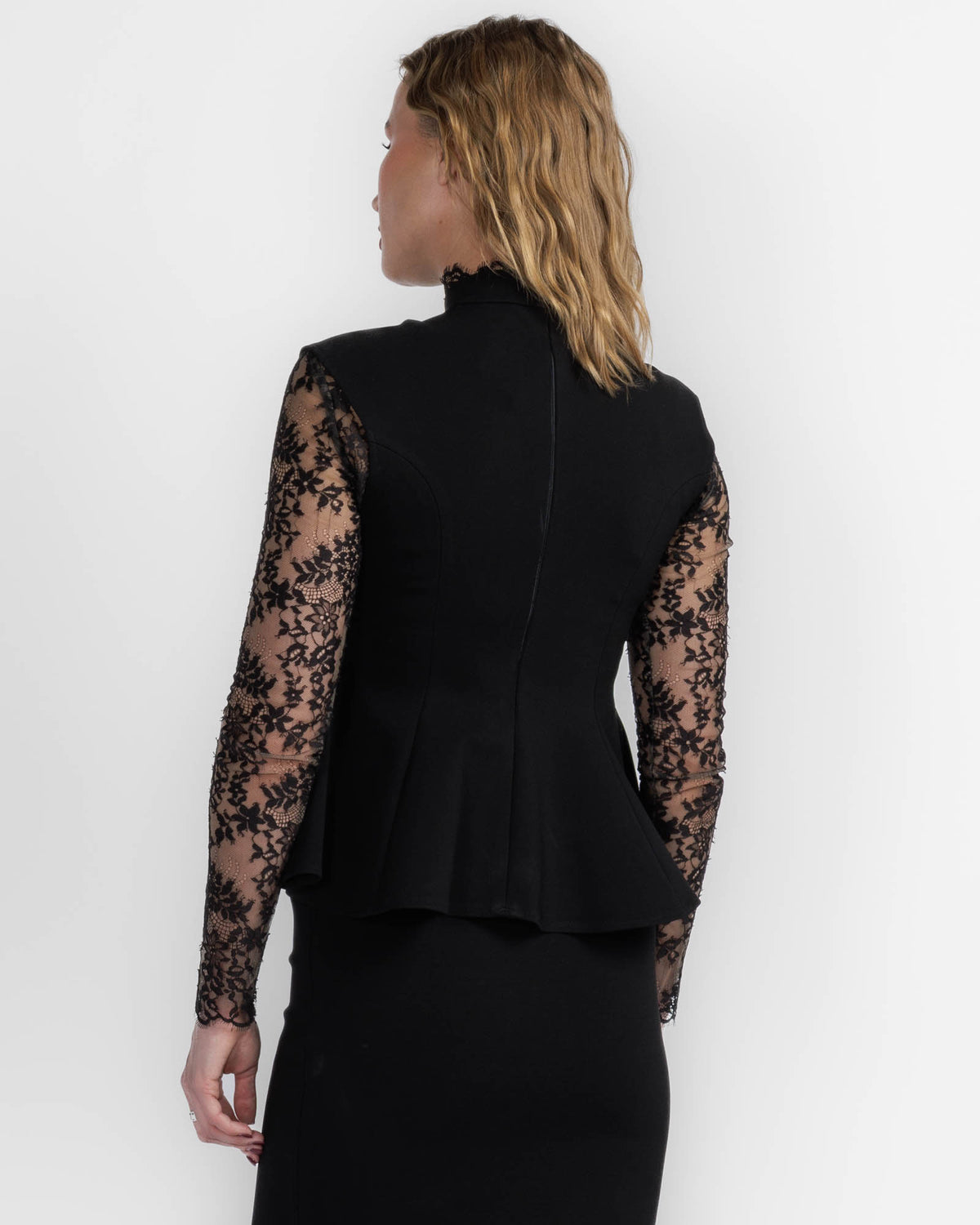 Willa Top