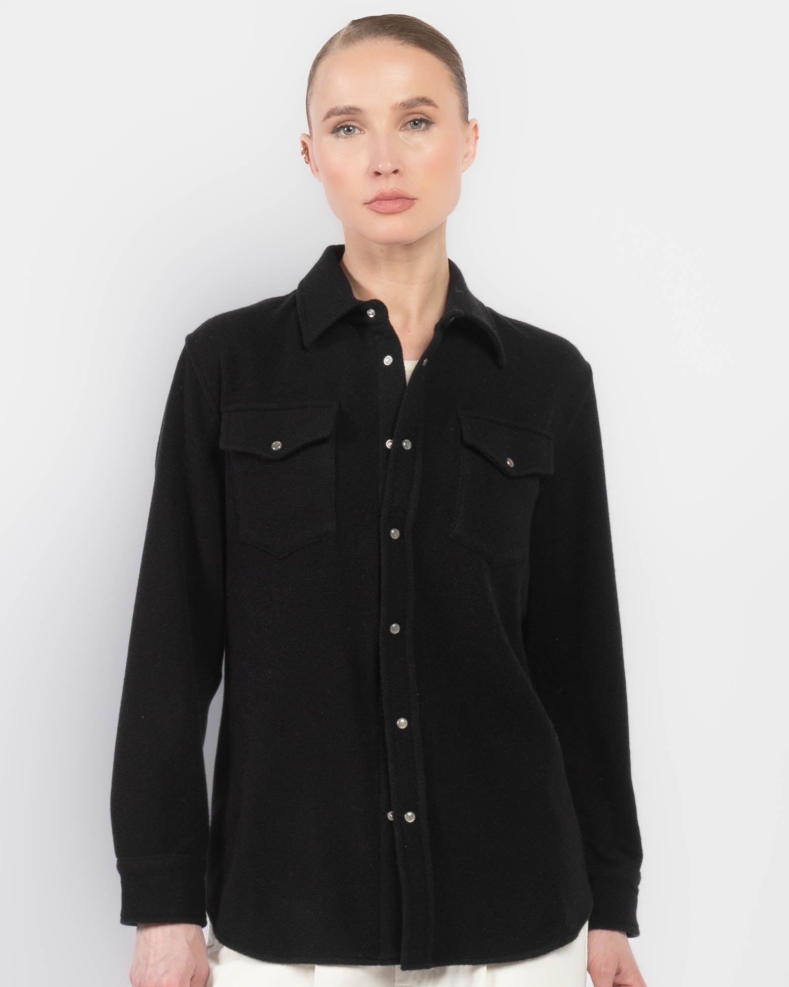 Chemise en cachemire noir