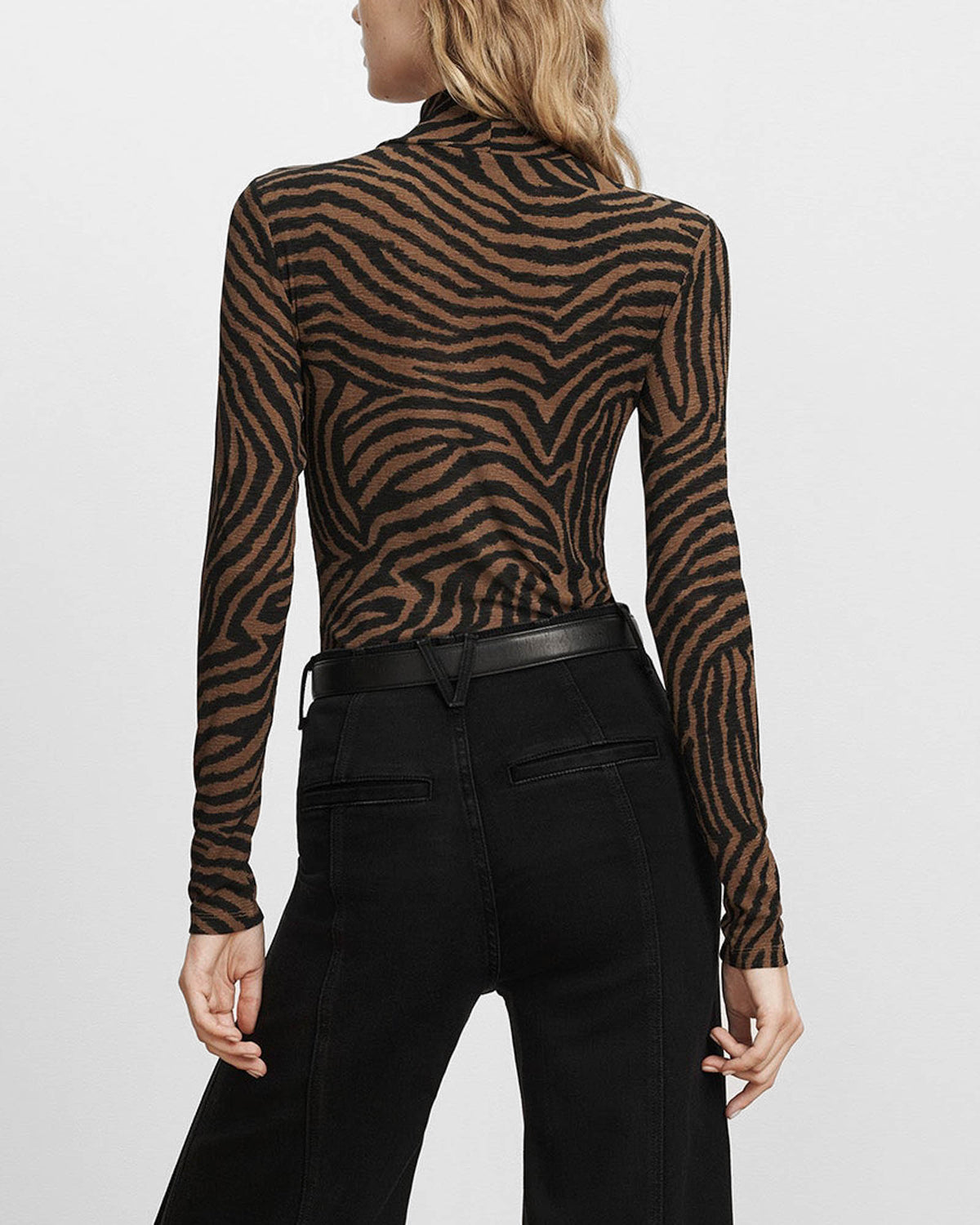 Wyeth Turtleneck