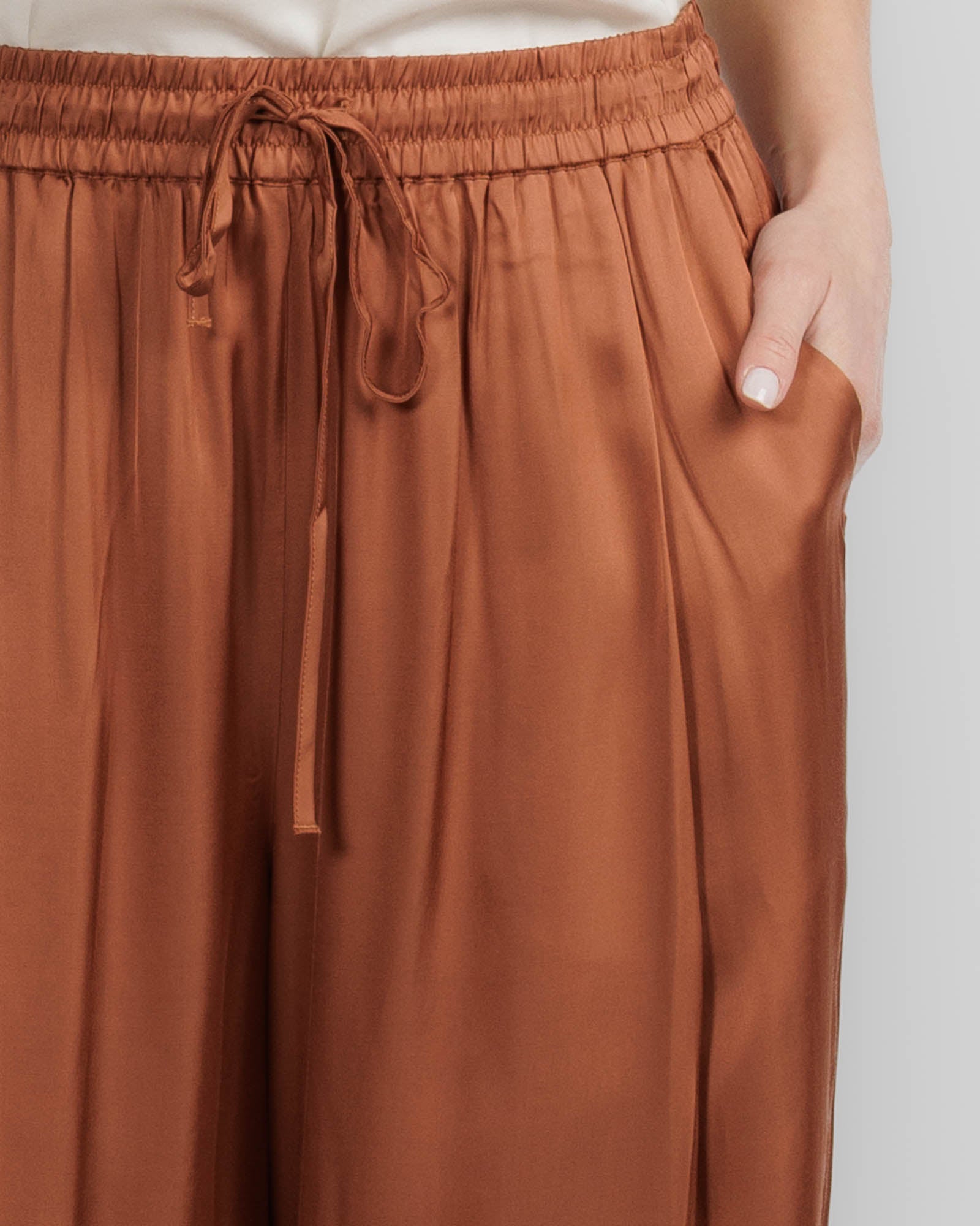 Julissa Pant