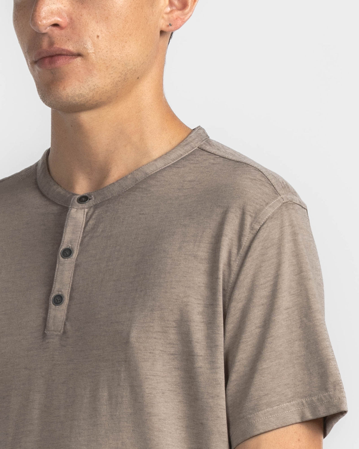 Duke Short Sleeve Henley