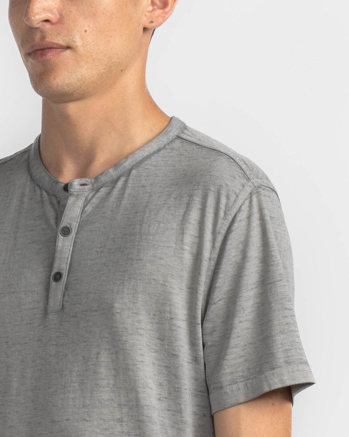 Duke Short Sleeve Henley