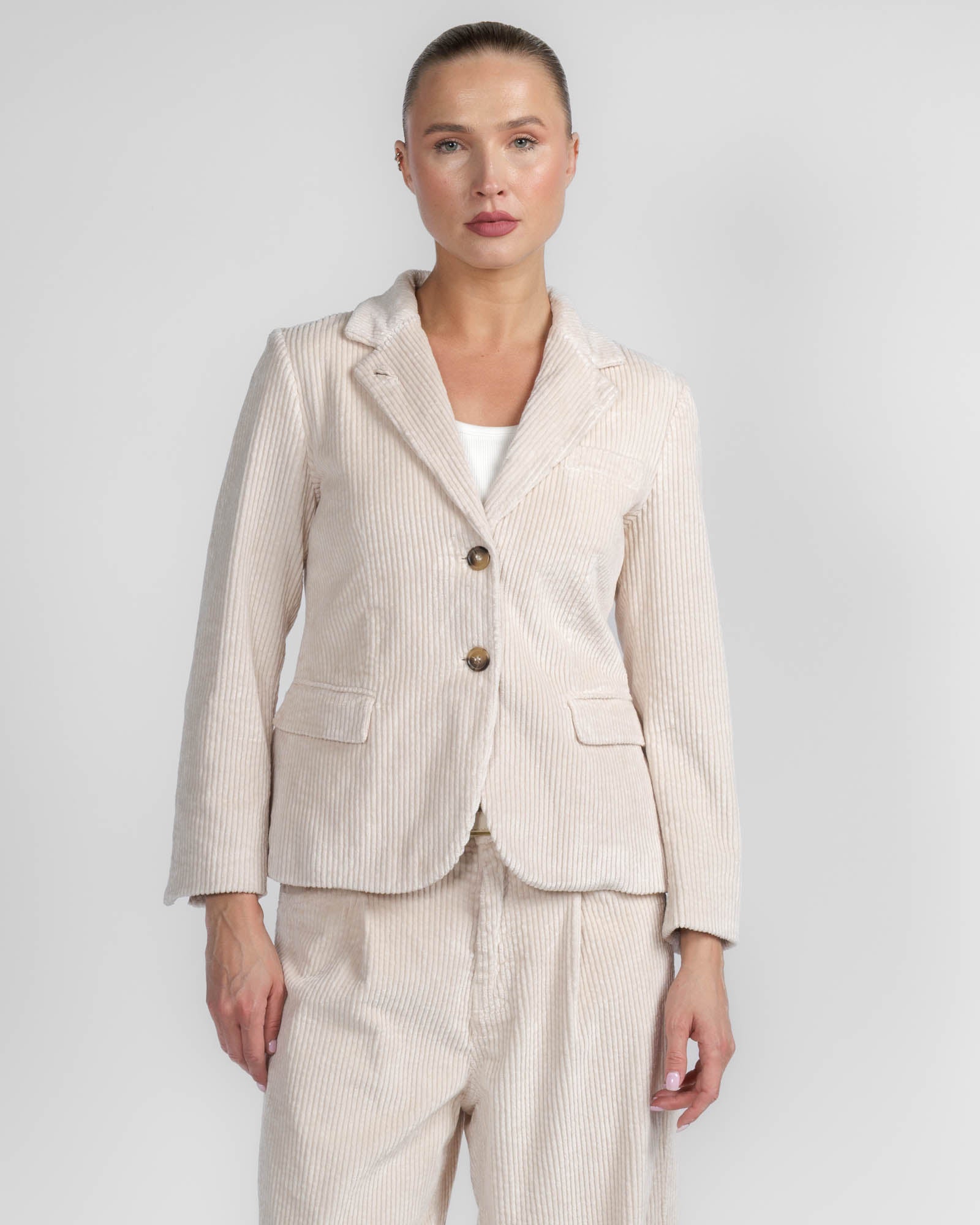 Lin Blazer