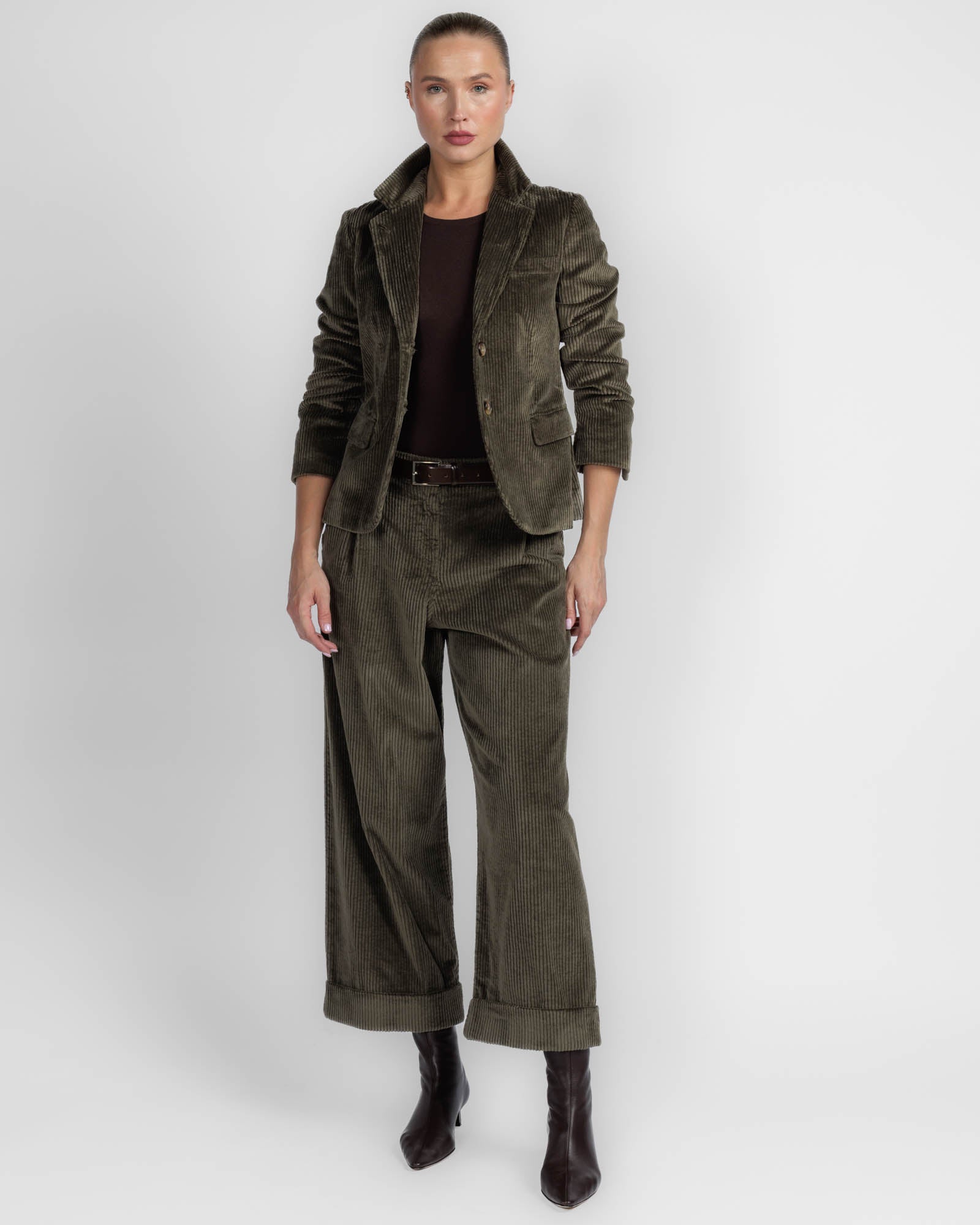 Lin Blazer