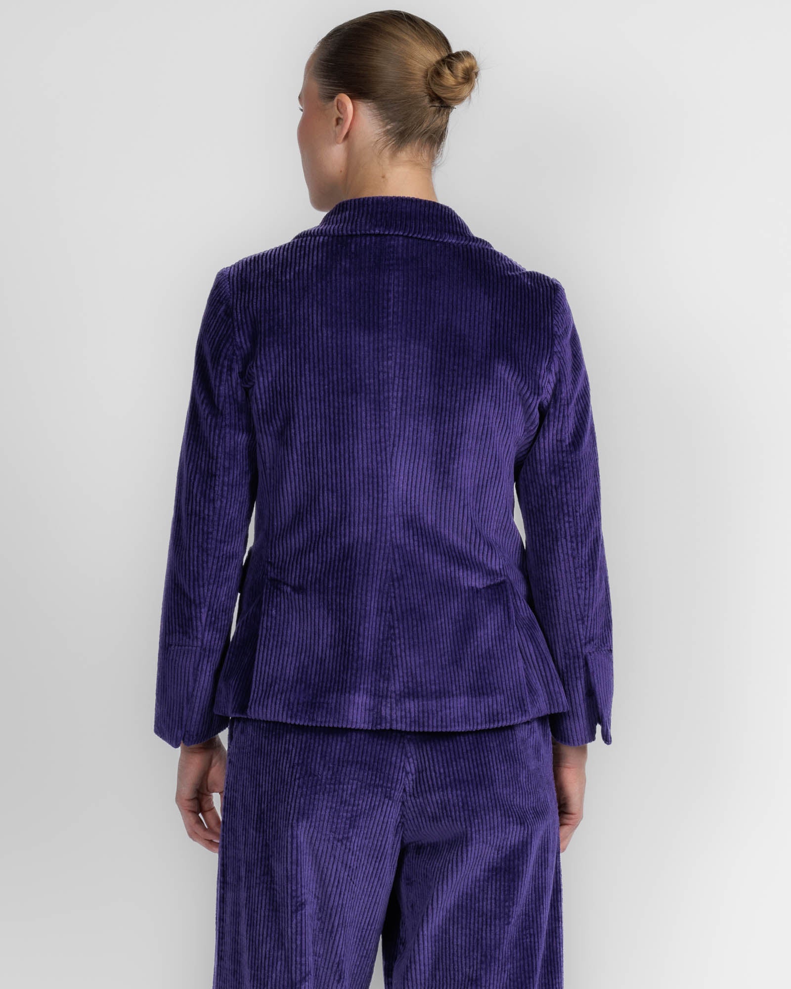 Lin Blazer