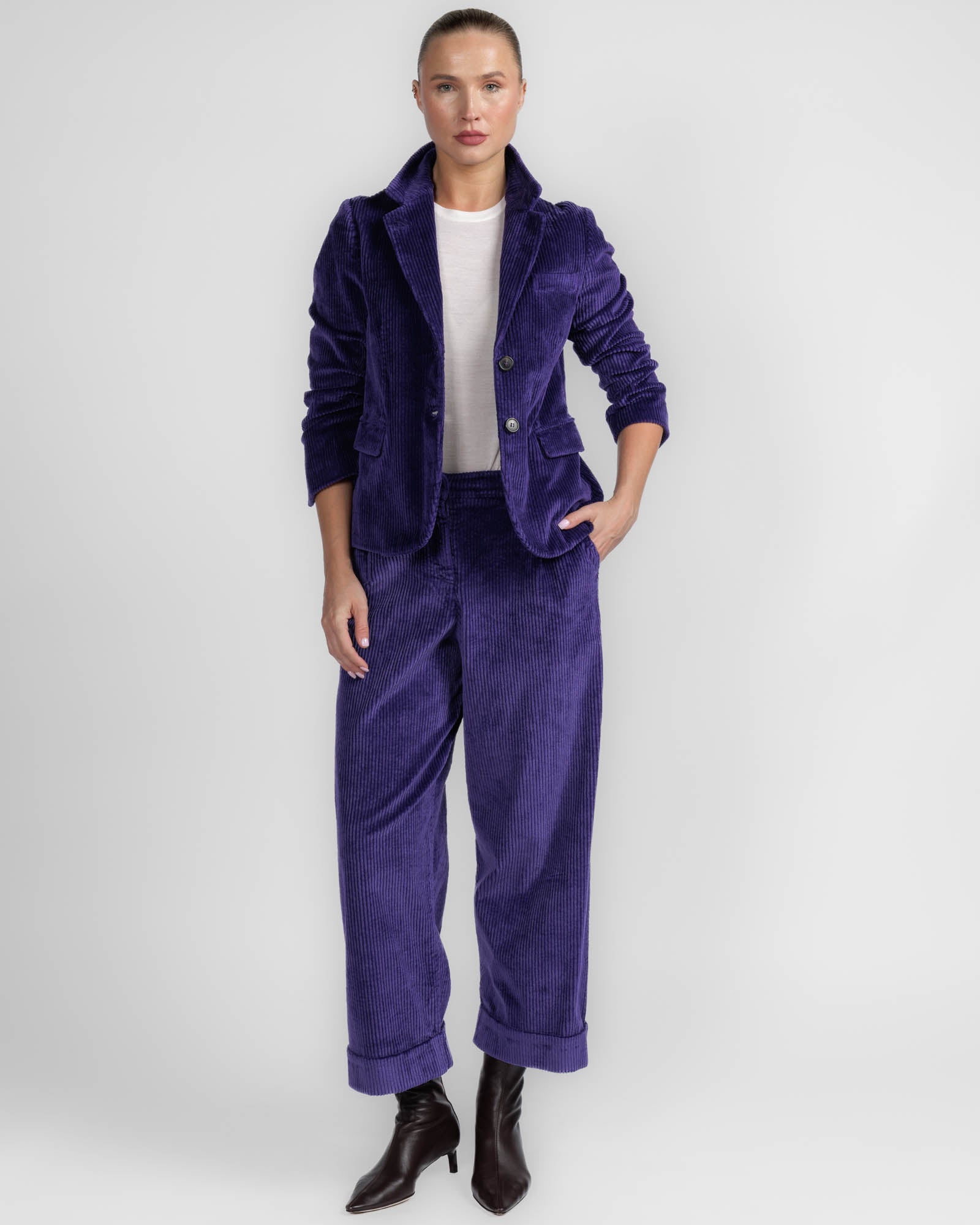 Lin Blazer