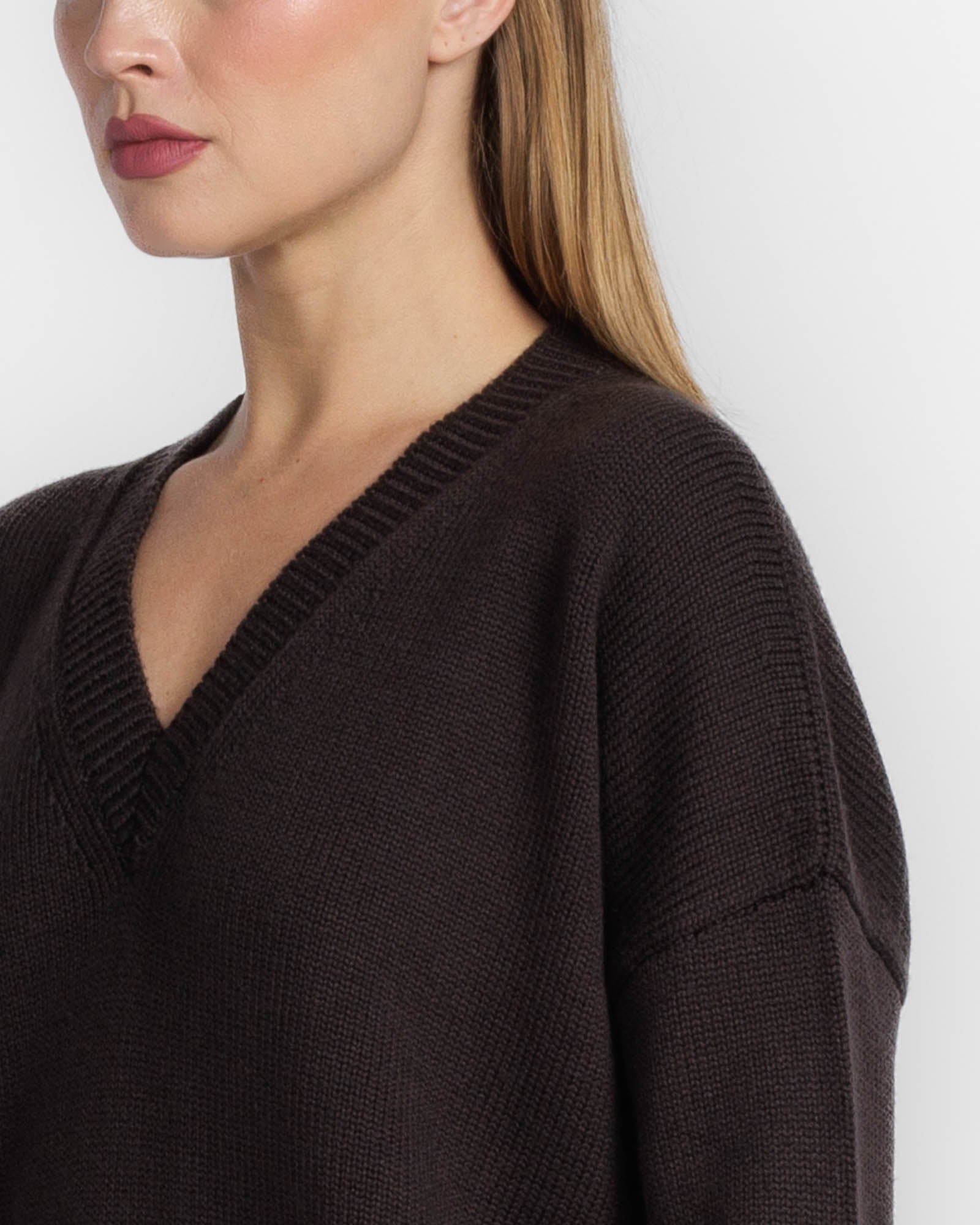Vi Sweater