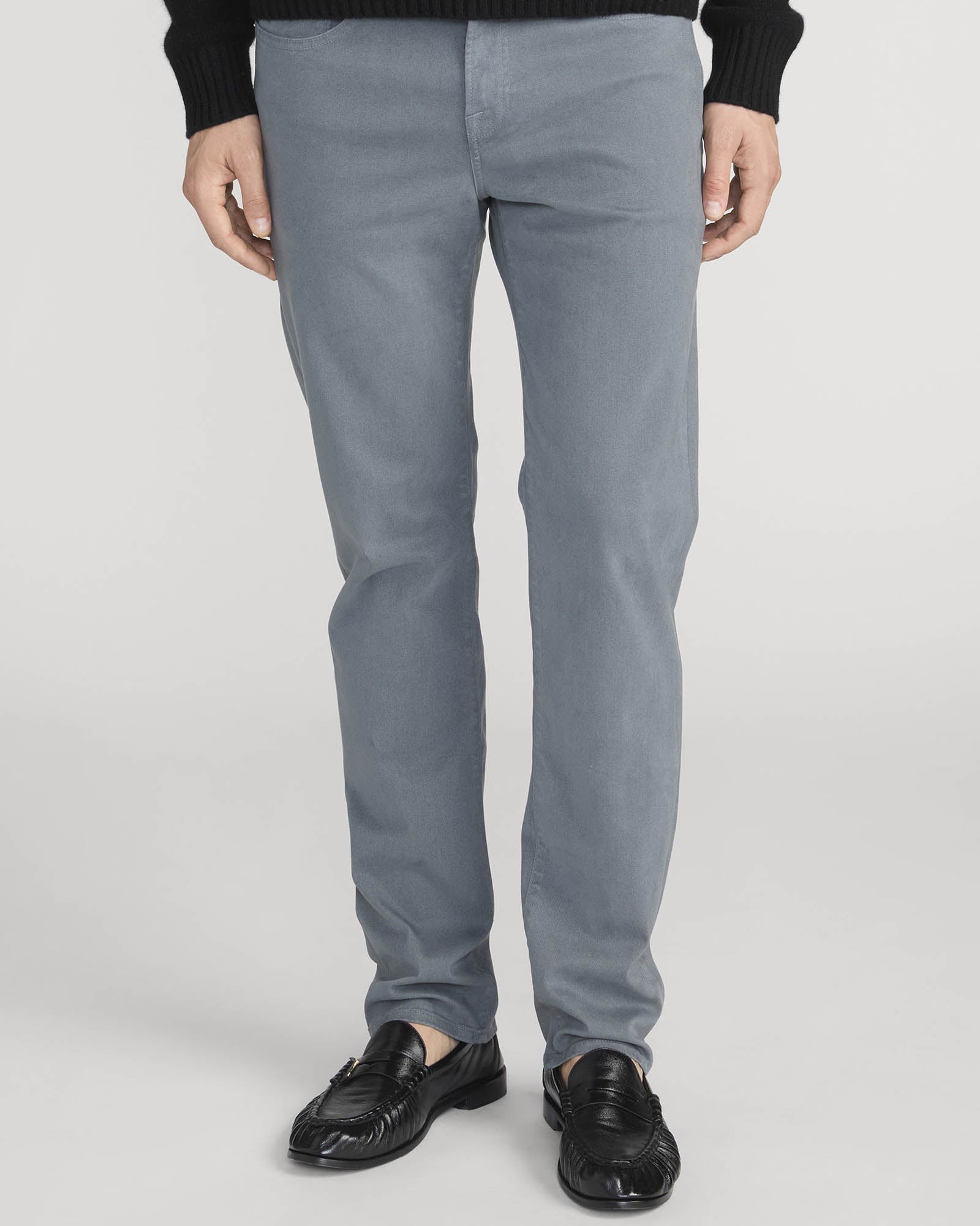 L'homme Slim Jean
