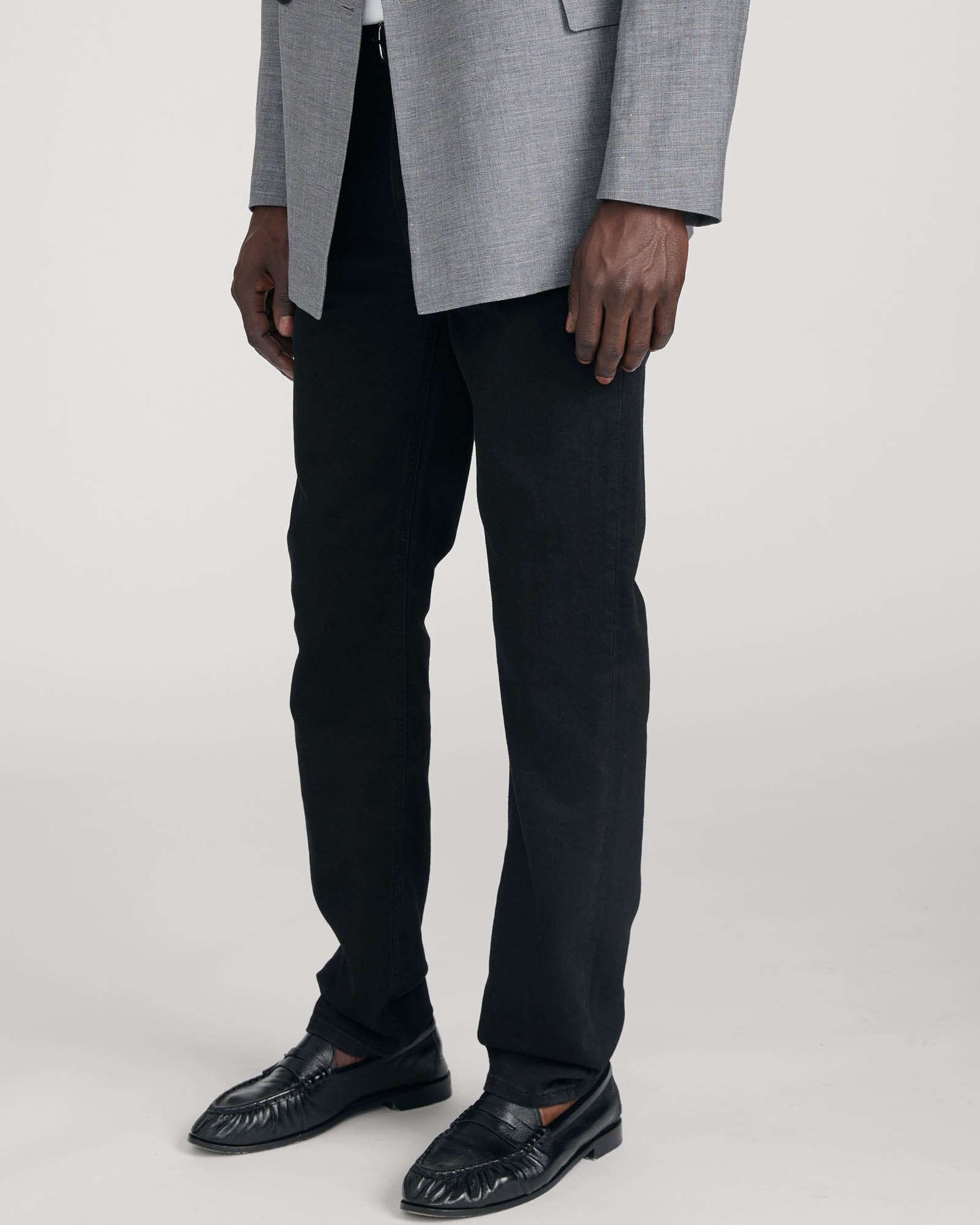 Modern Straight Jean