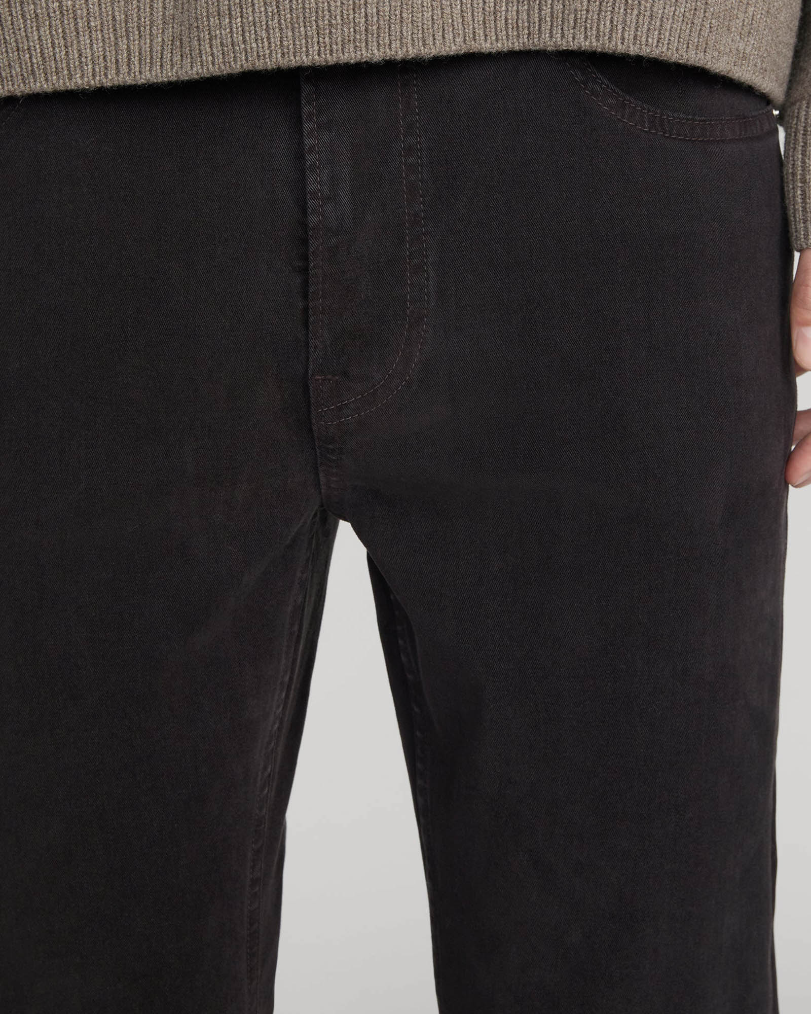 Modern Straight Jean