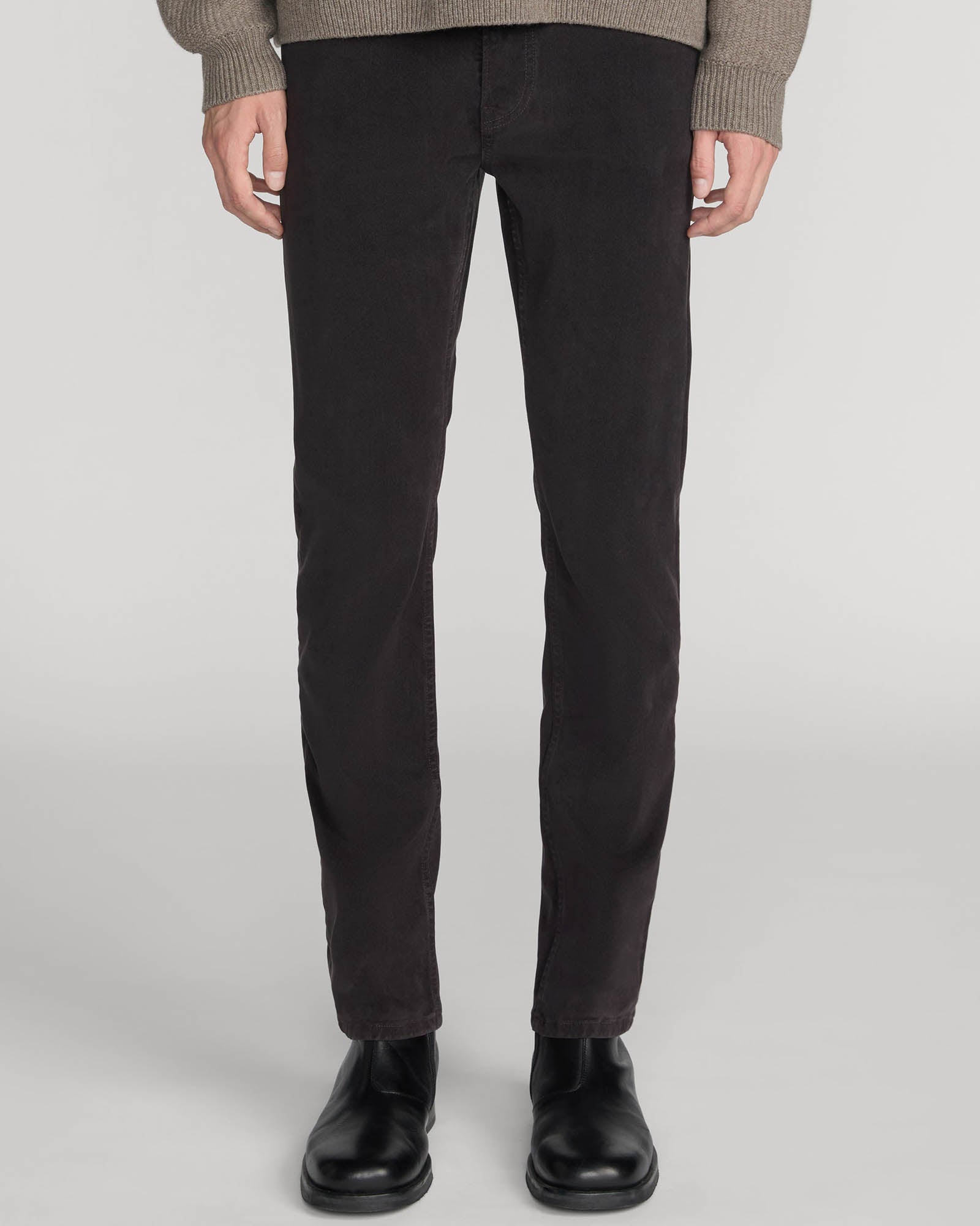 Modern Straight Jean