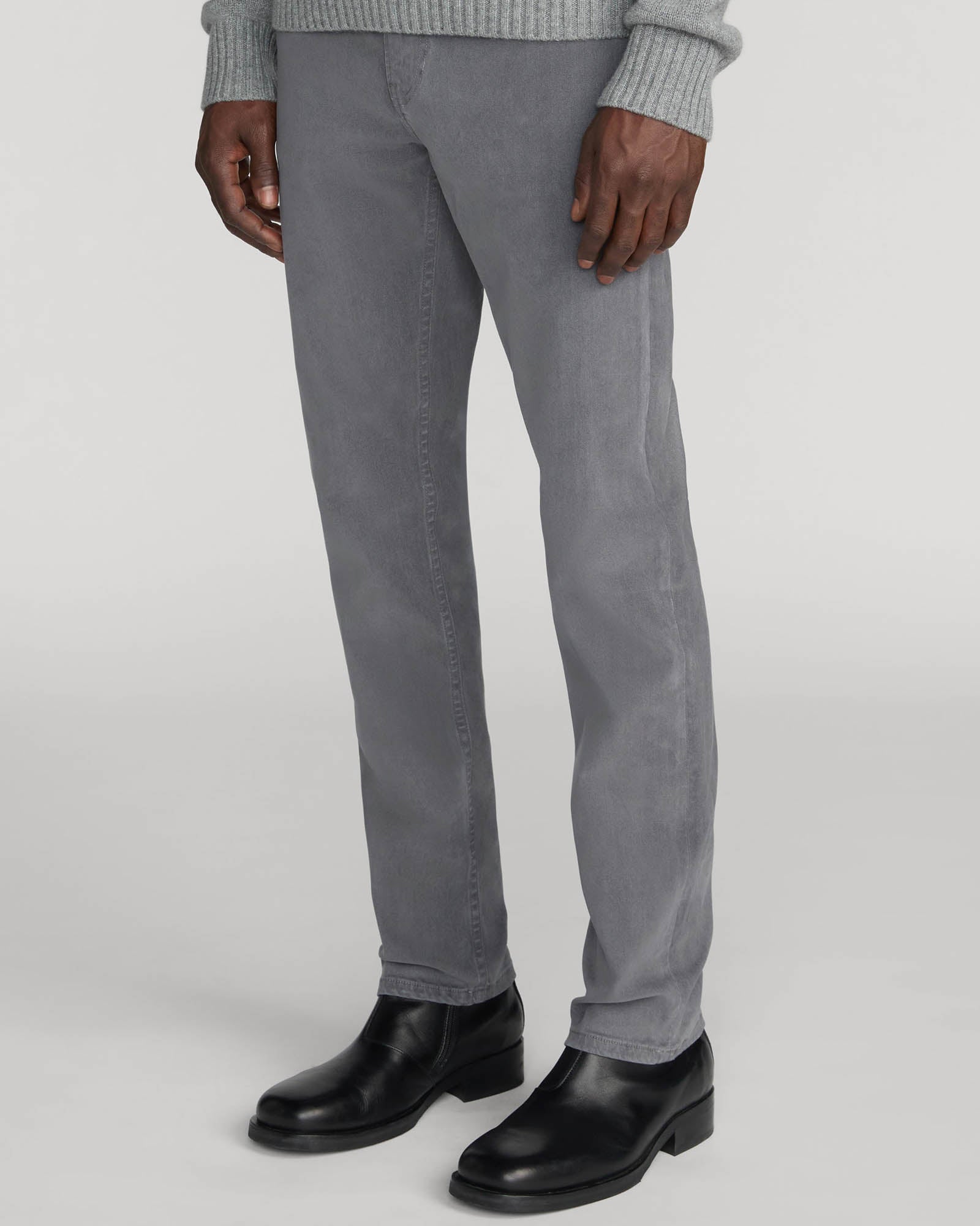 Modern Straight Jean