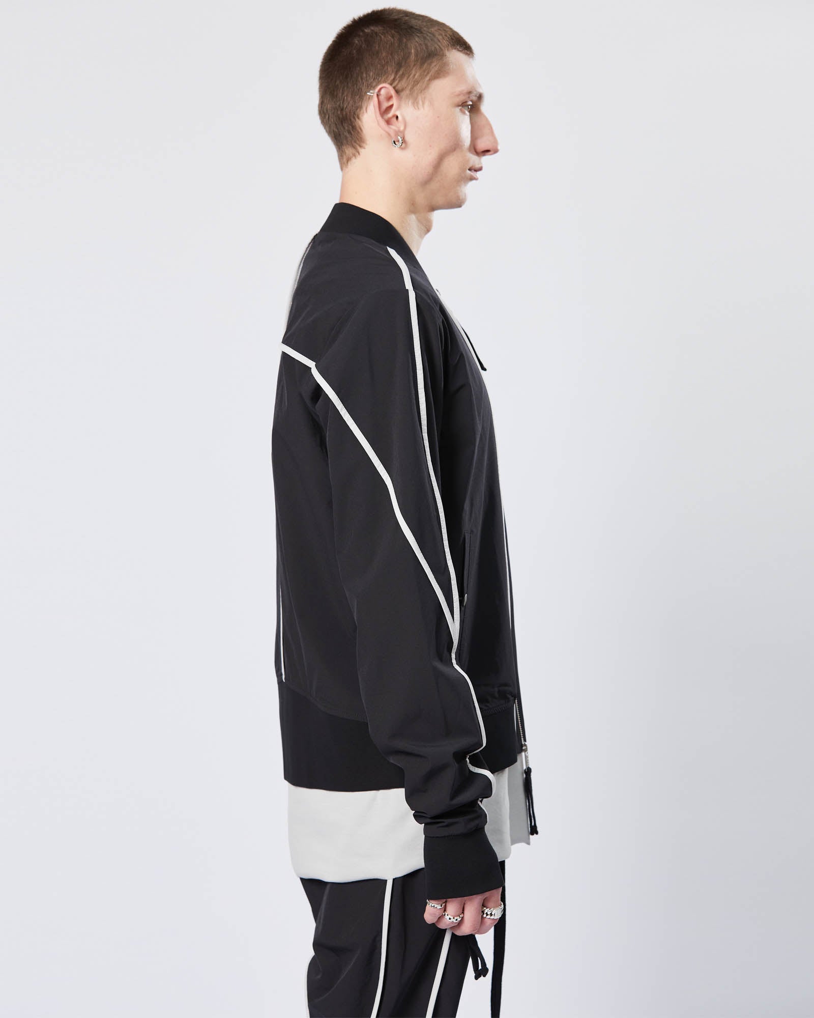 Veste à rayures contrastées