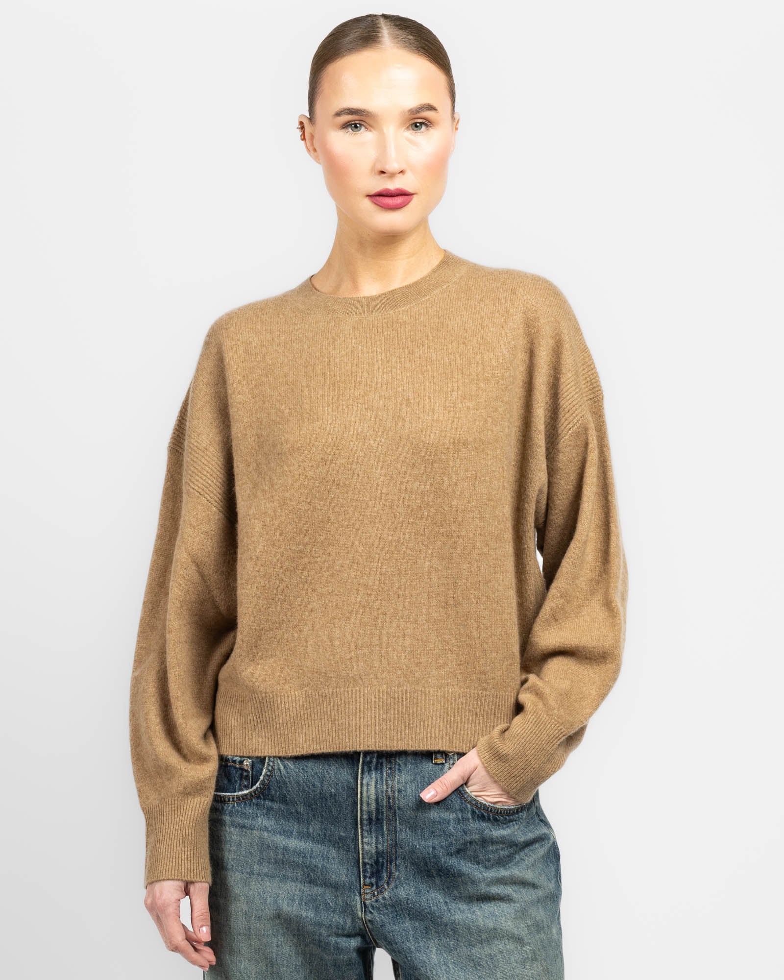 Modena Round Sweater