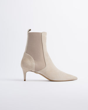 Pointed Toe Boots