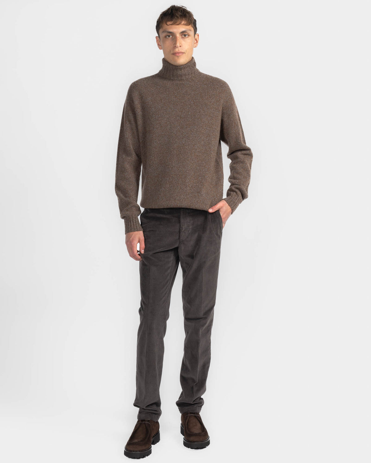 Mid Wale Corduroy Pant