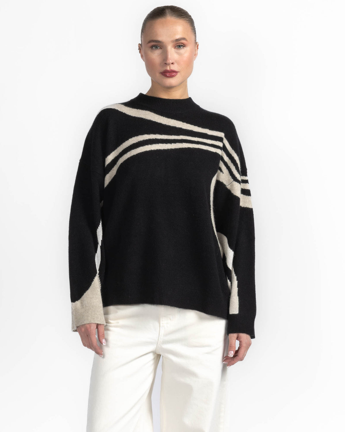 Noga Graphic Sweater