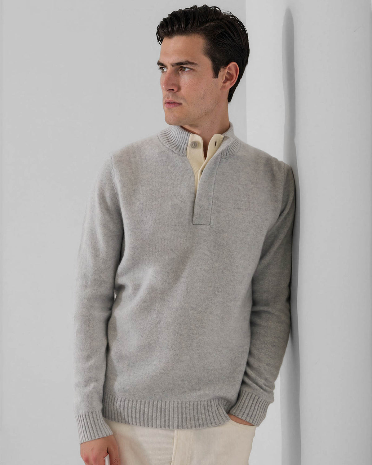 Quarter Button Mock