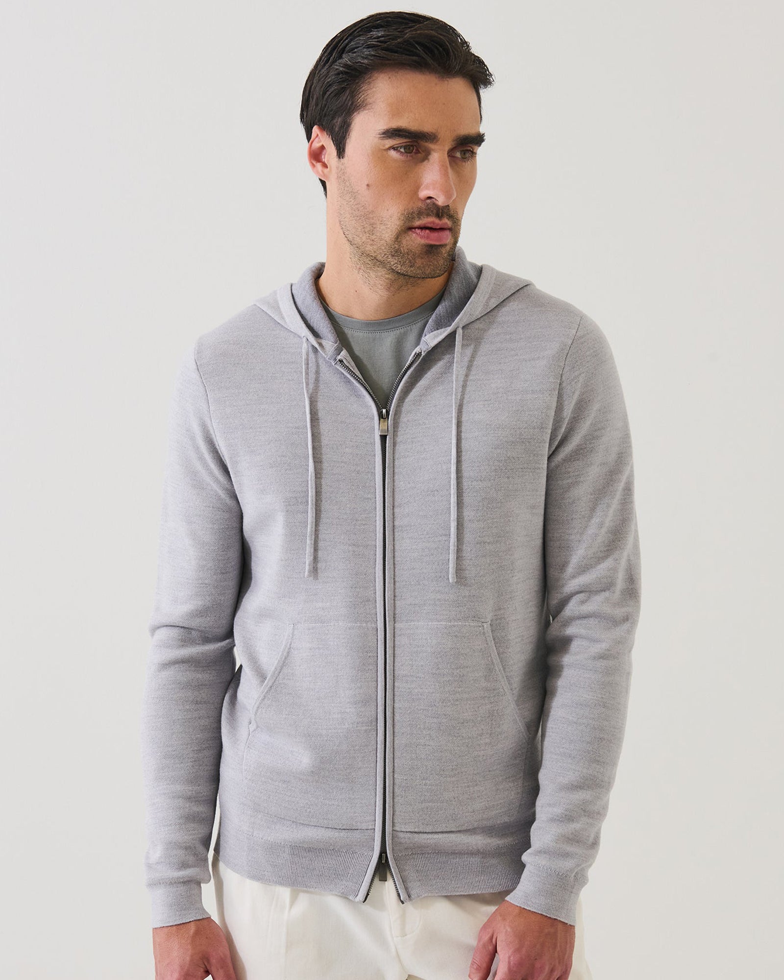Sweat à capuche entièrement zippé