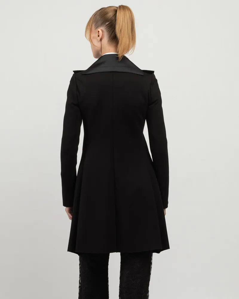 Zakelina Coat